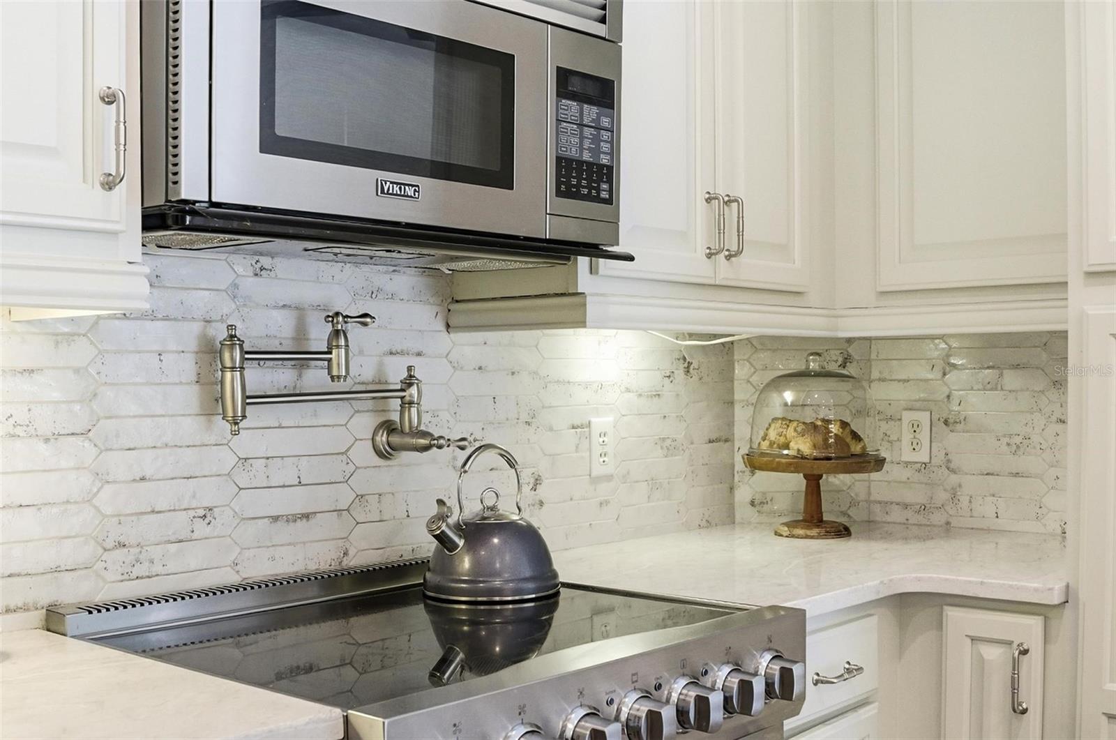 10 PAMELA PARKWAY, PALM COAST, FL, 32137