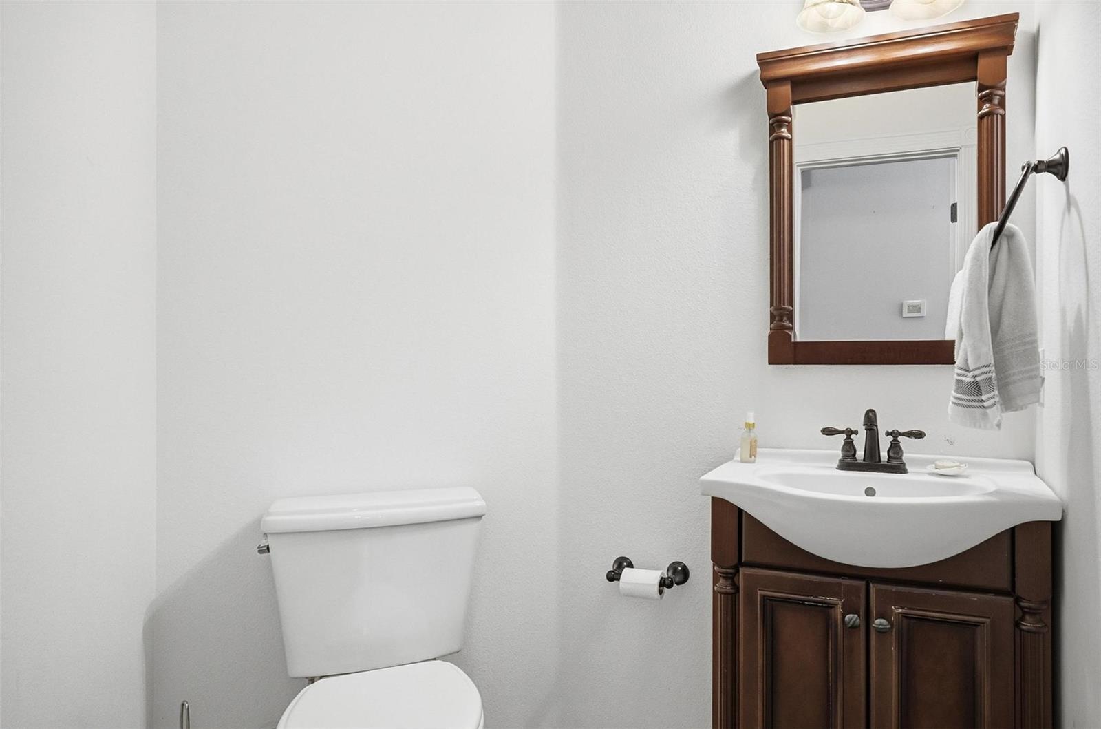 10 PAMELA PARKWAY, PALM COAST, FL, 32137