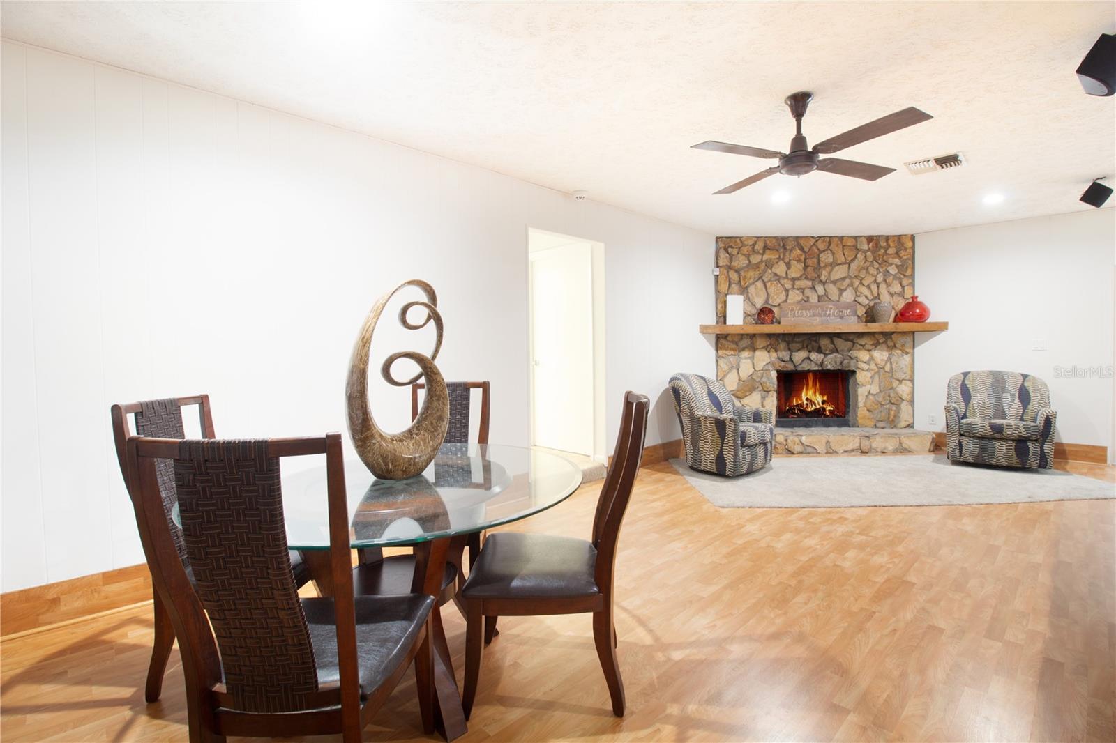 547 OLEANDER WAY S, ST PETERSBURG, FL, 33707