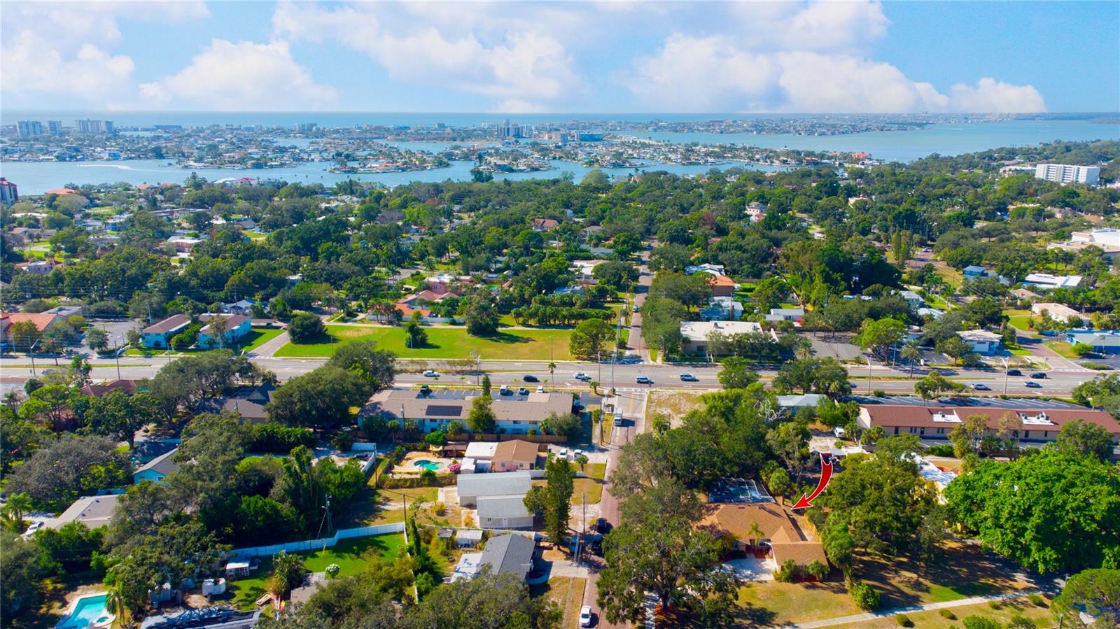 547 OLEANDER WAY S, ST PETERSBURG, FL, 33707