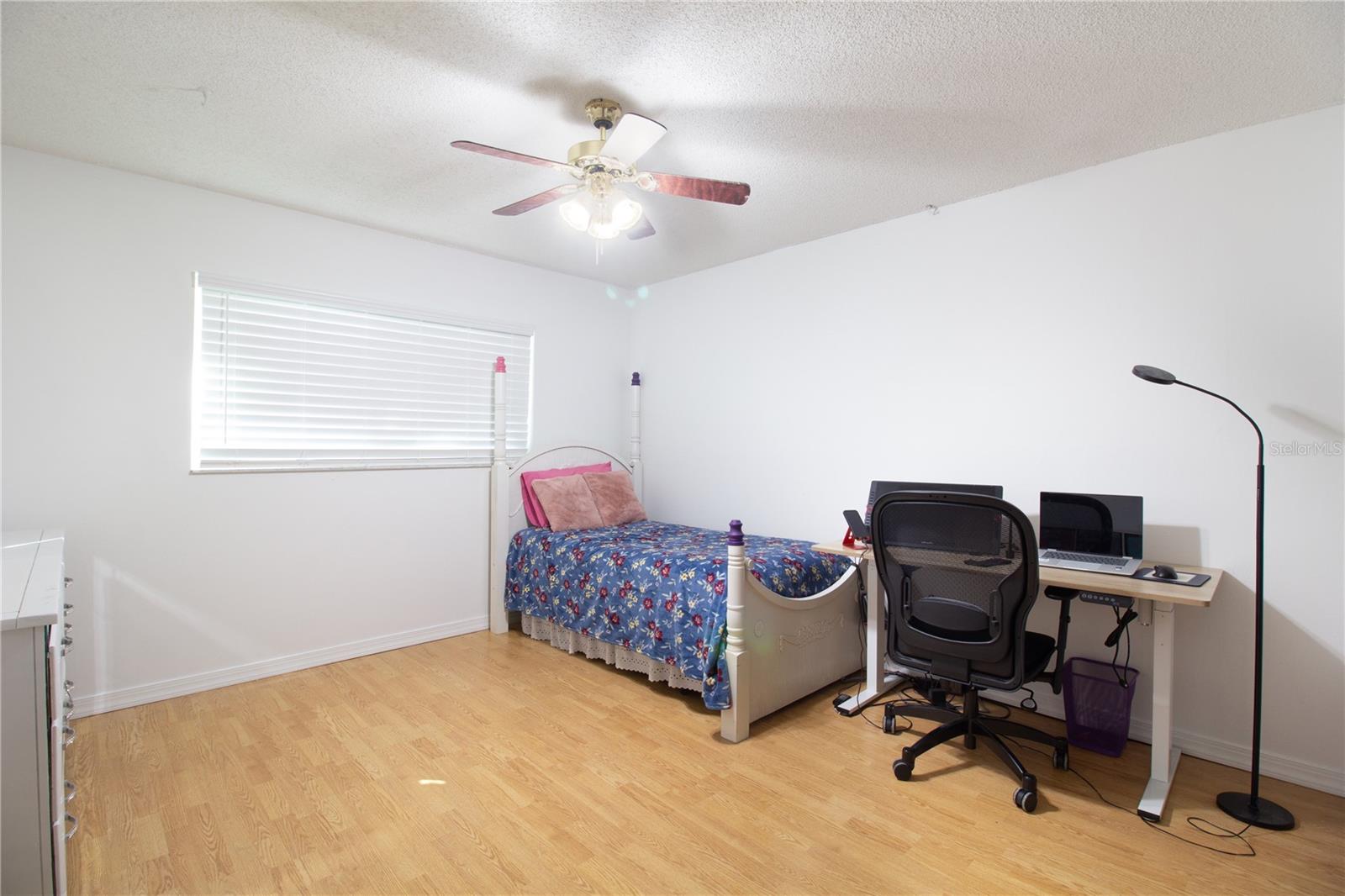 547 OLEANDER WAY S, ST PETERSBURG, FL, 33707