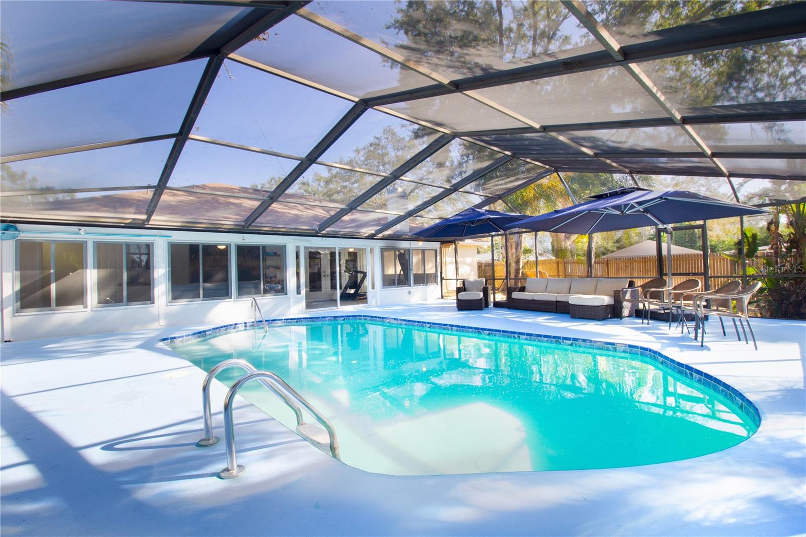 547 OLEANDER WAY S, ST PETERSBURG, FL, 33707