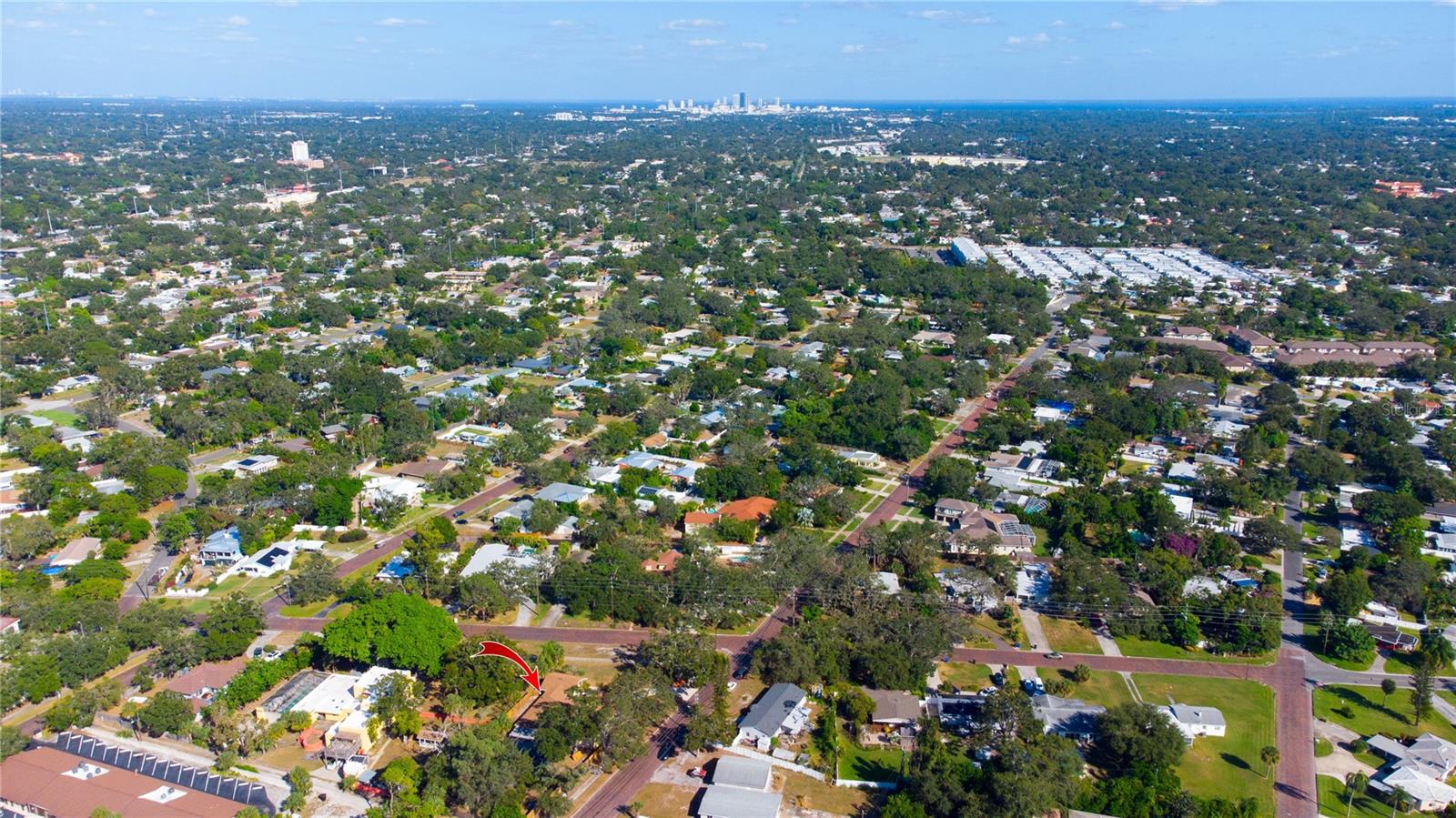 547 OLEANDER WAY S, ST PETERSBURG, FL, 33707