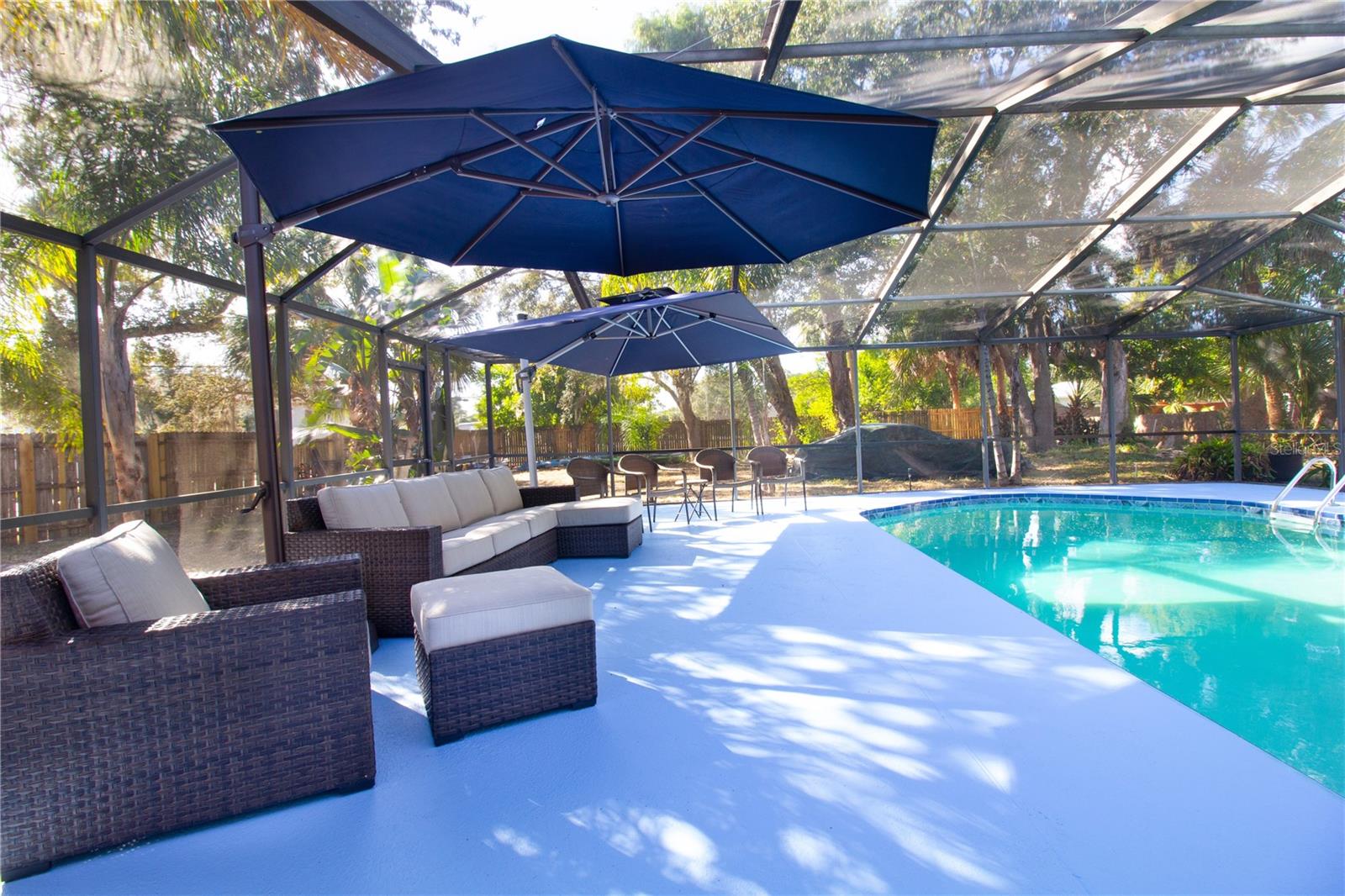 547 OLEANDER WAY S, ST PETERSBURG, FL, 33707