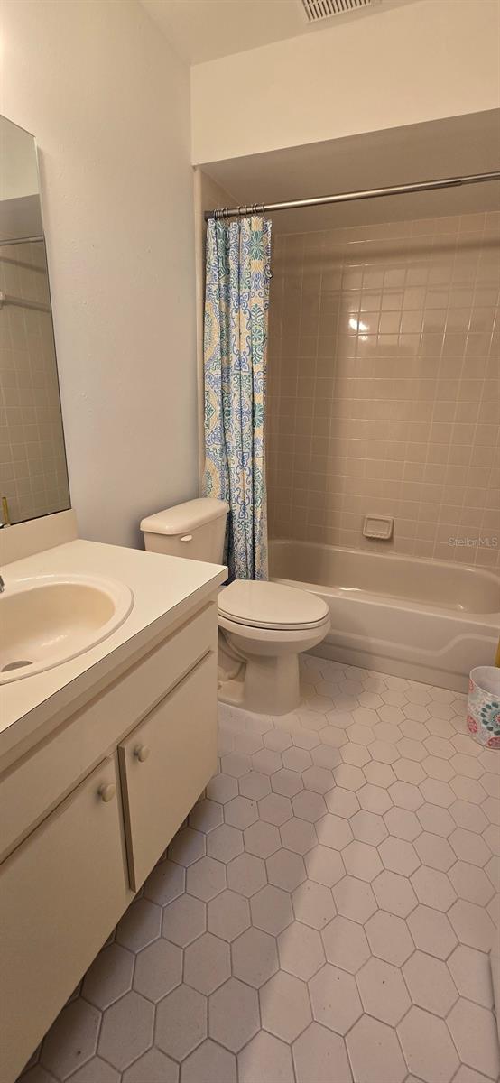 1020 NE 30TH AVE #101, OCALA, FL, 34470