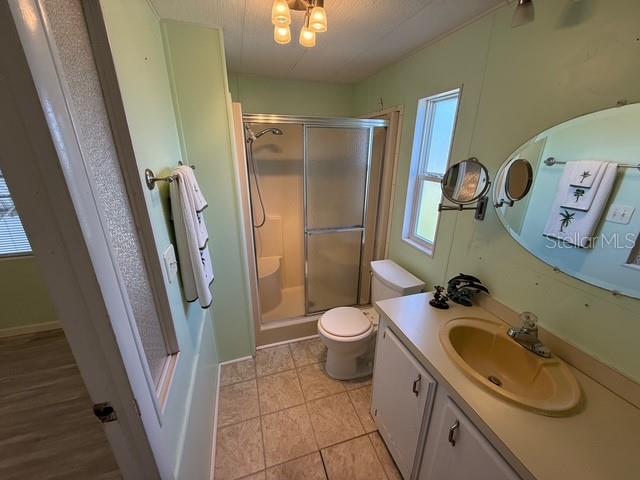 107 E SAINT JOHNS WAY, APOLLO BEACH, FL, 33572