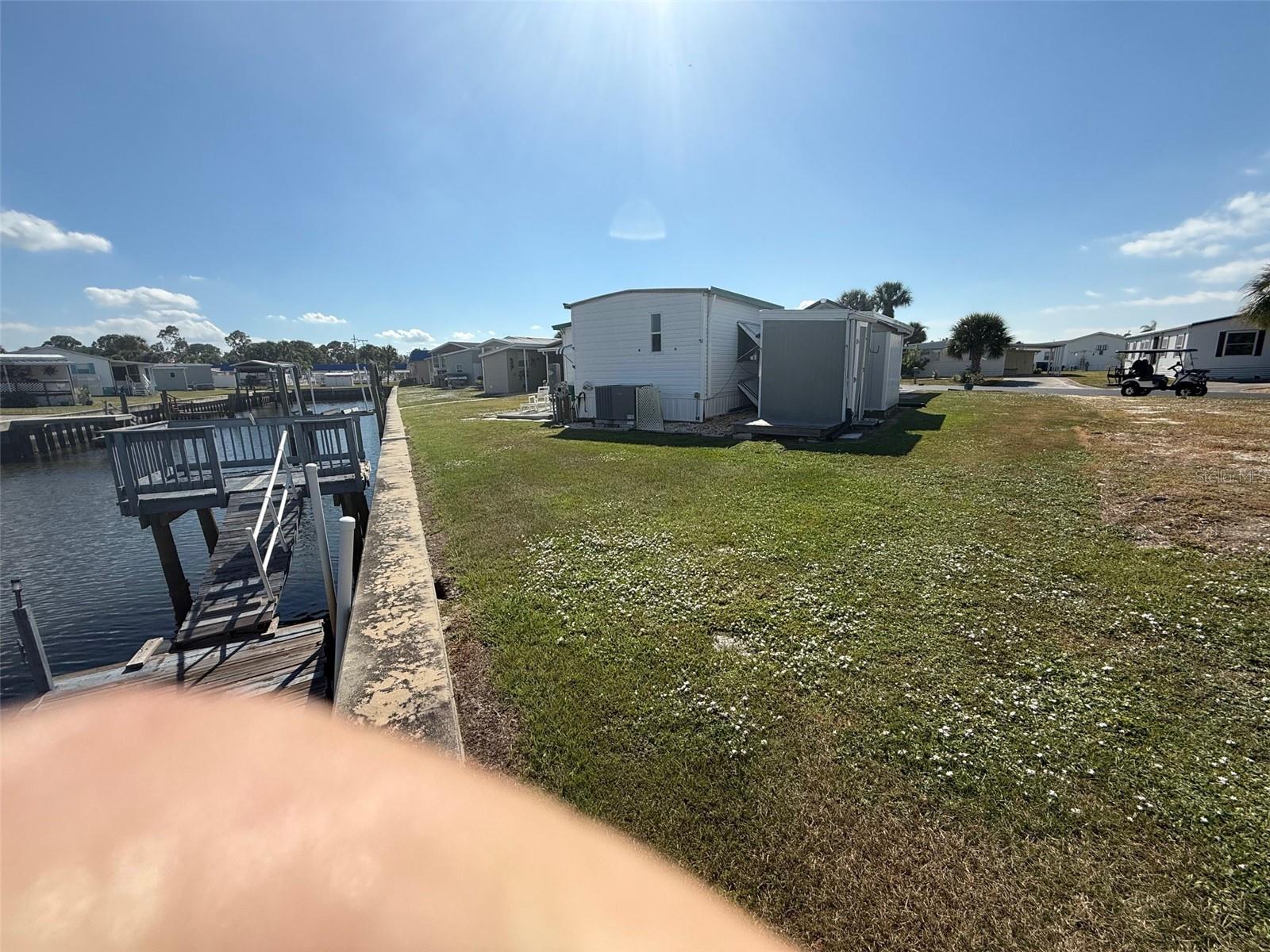 107 E SAINT JOHNS WAY, APOLLO BEACH, FL, 33572