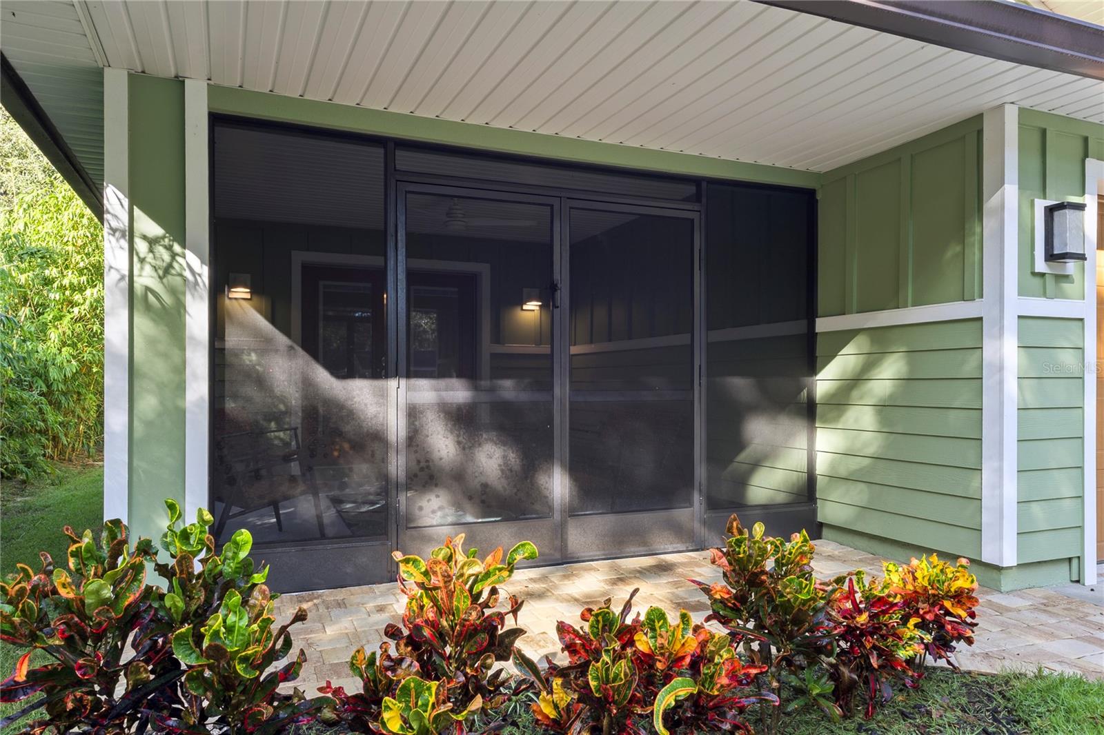 12 SEMINOLE AVE, PALM COAST, FL, 32137