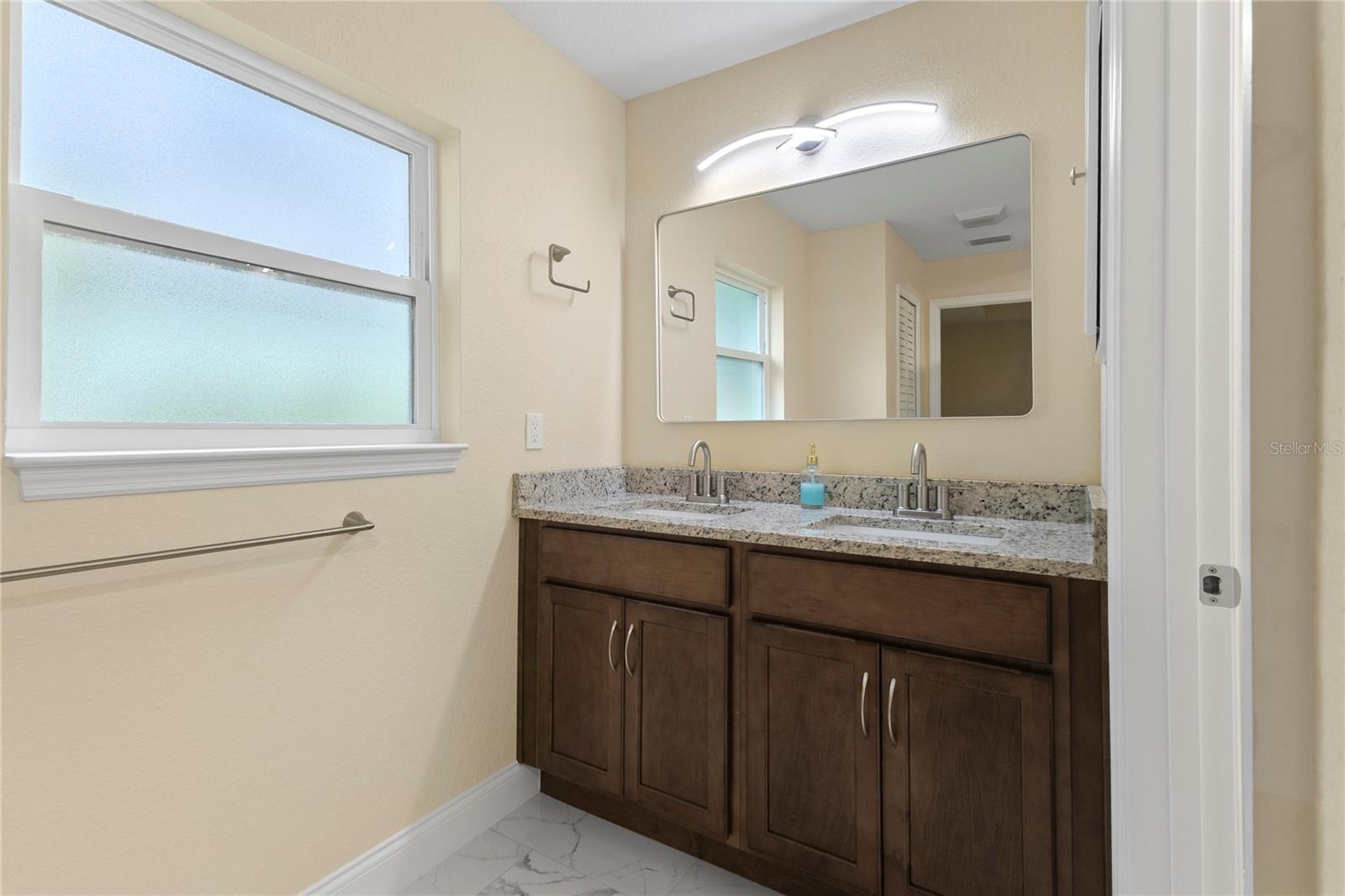 12 SEMINOLE AVE, PALM COAST, FL, 32137