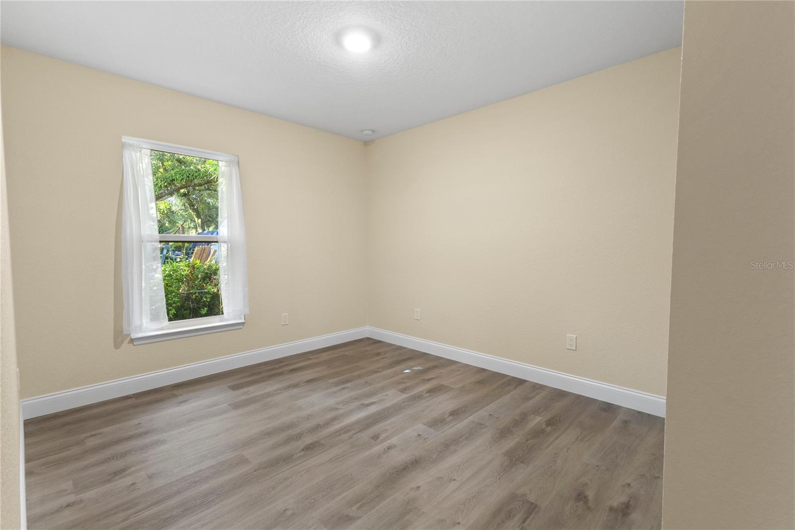 12 SEMINOLE AVE, PALM COAST, FL, 32137