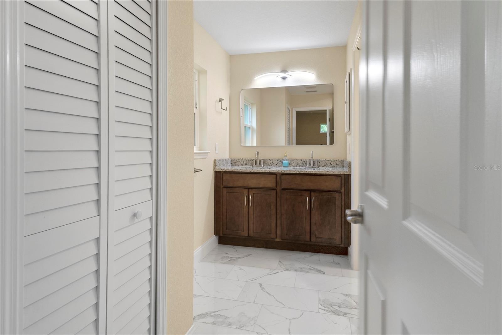 12 SEMINOLE AVE, PALM COAST, FL, 32137