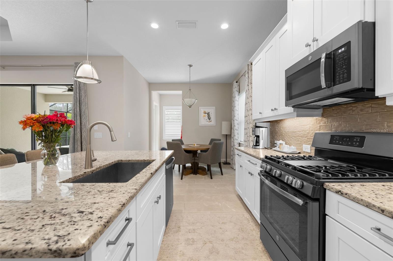 11981 HUNTERS CREEK RD, VENICE, FL, 34293