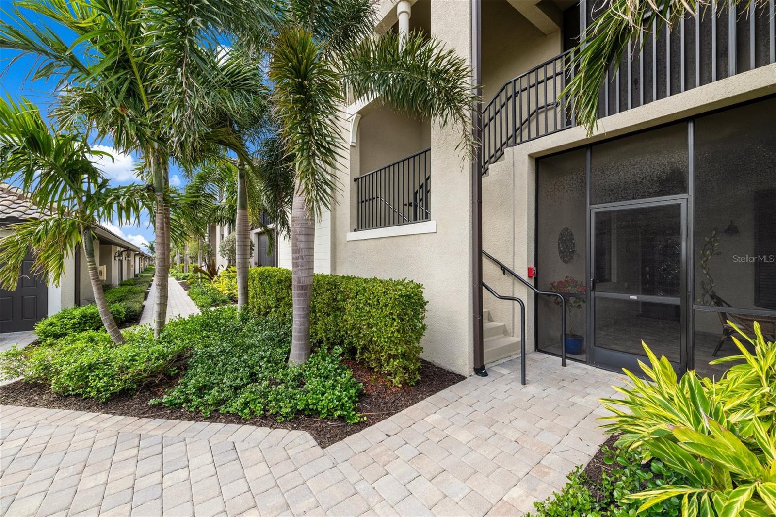 5694 PALMER CIR #204, LAKEWOOD RANCH, FL, 34211