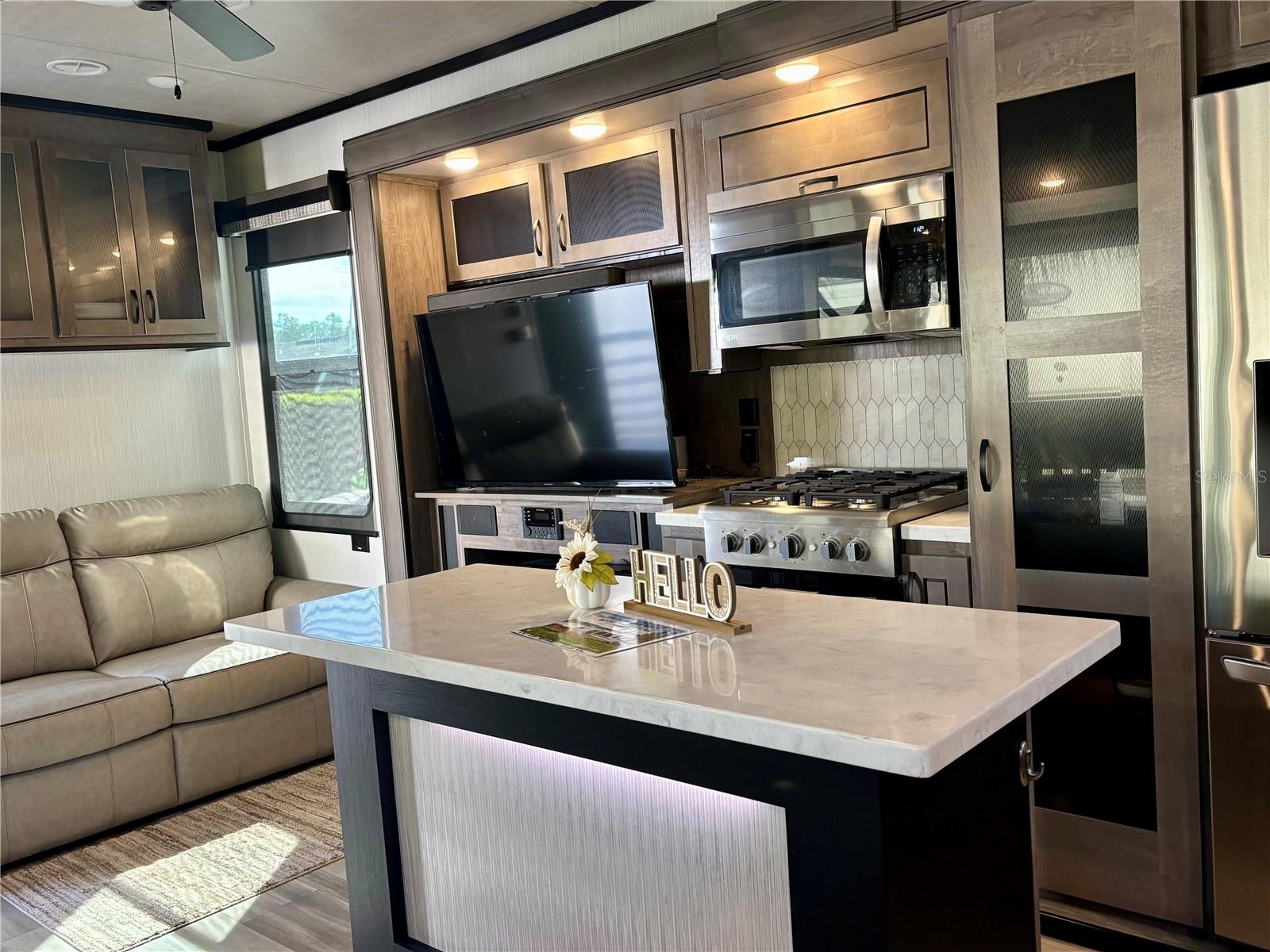 3259 NE 102ND AVENUE RD, SILVER SPRINGS, FL, 34488