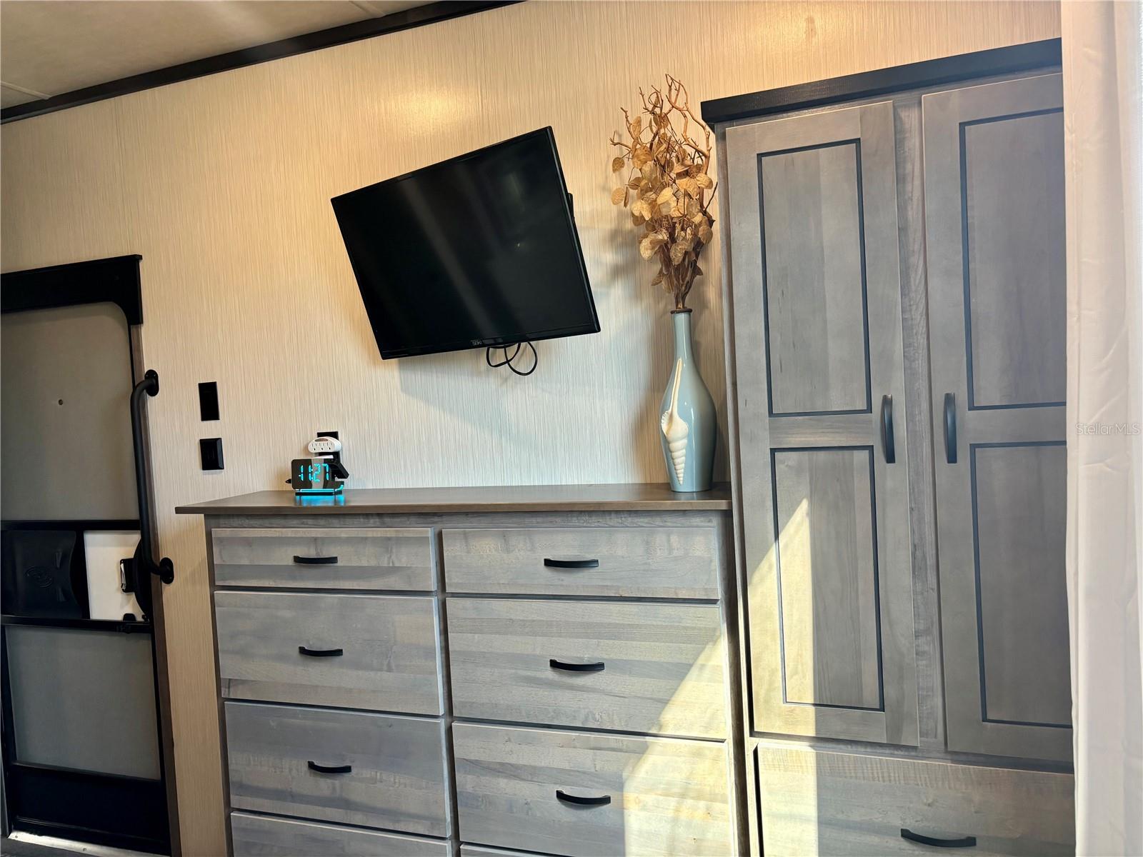 3259 NE 102ND AVENUE RD, SILVER SPRINGS, FL, 34488