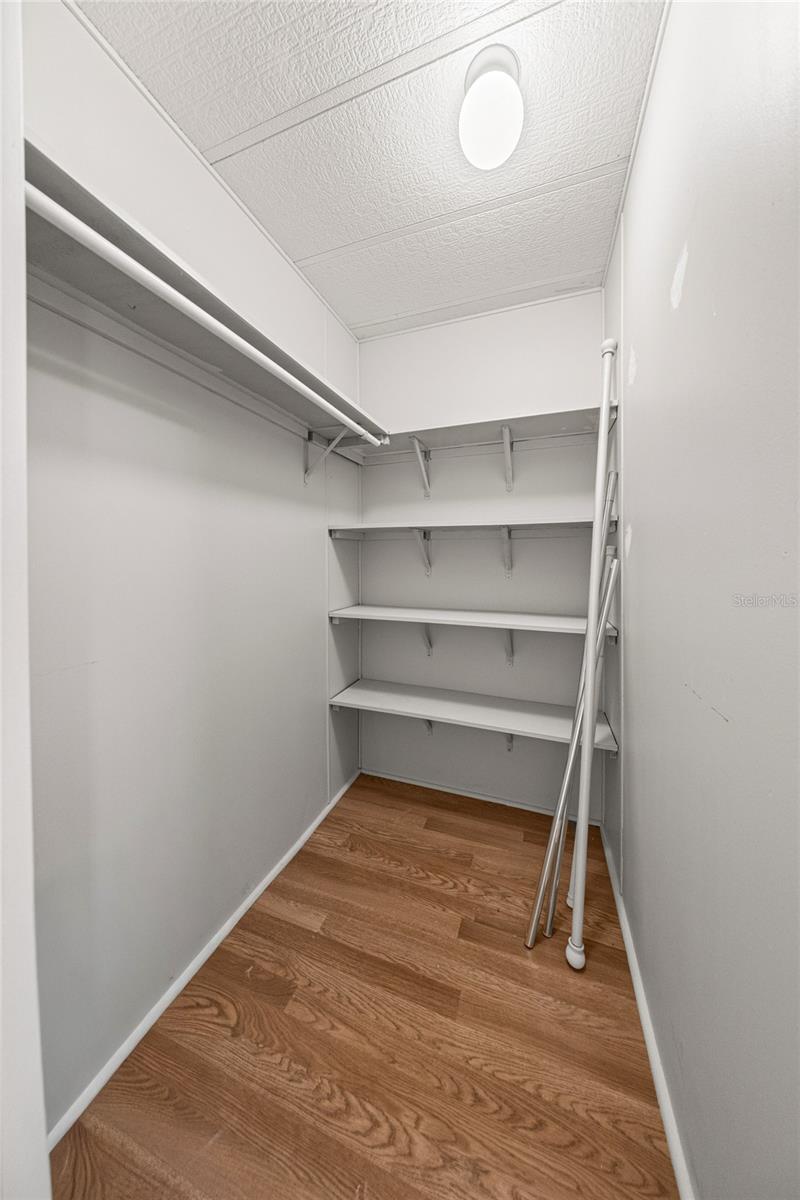 712 DEVON DR, LADY LAKE, FL, 32159