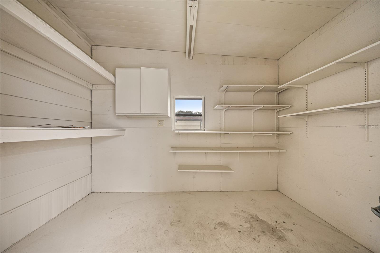 712 DEVON DR, LADY LAKE, FL, 32159