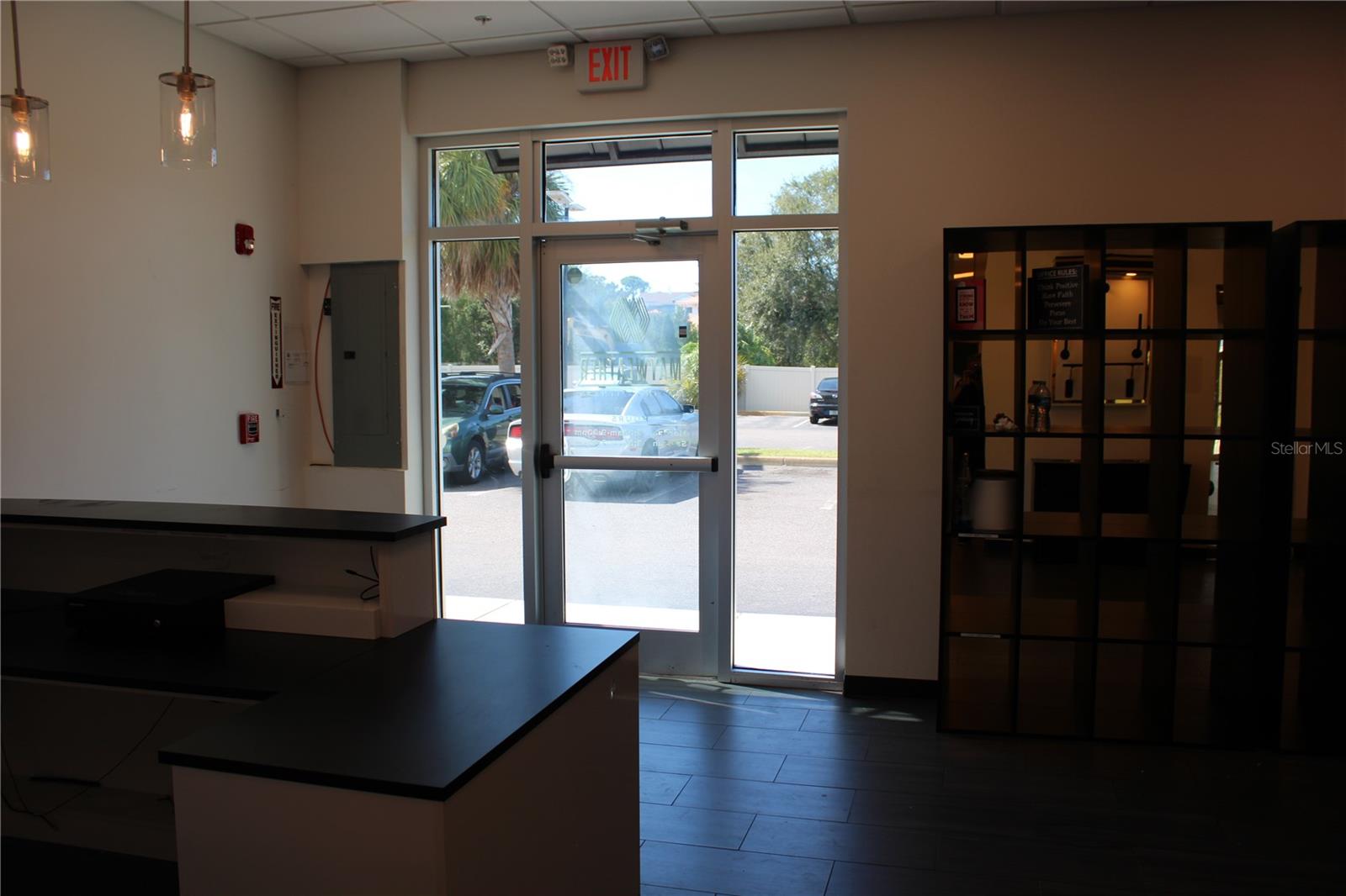 2076 SEMINOLE BLVD #D, LARGO, FL, 33778