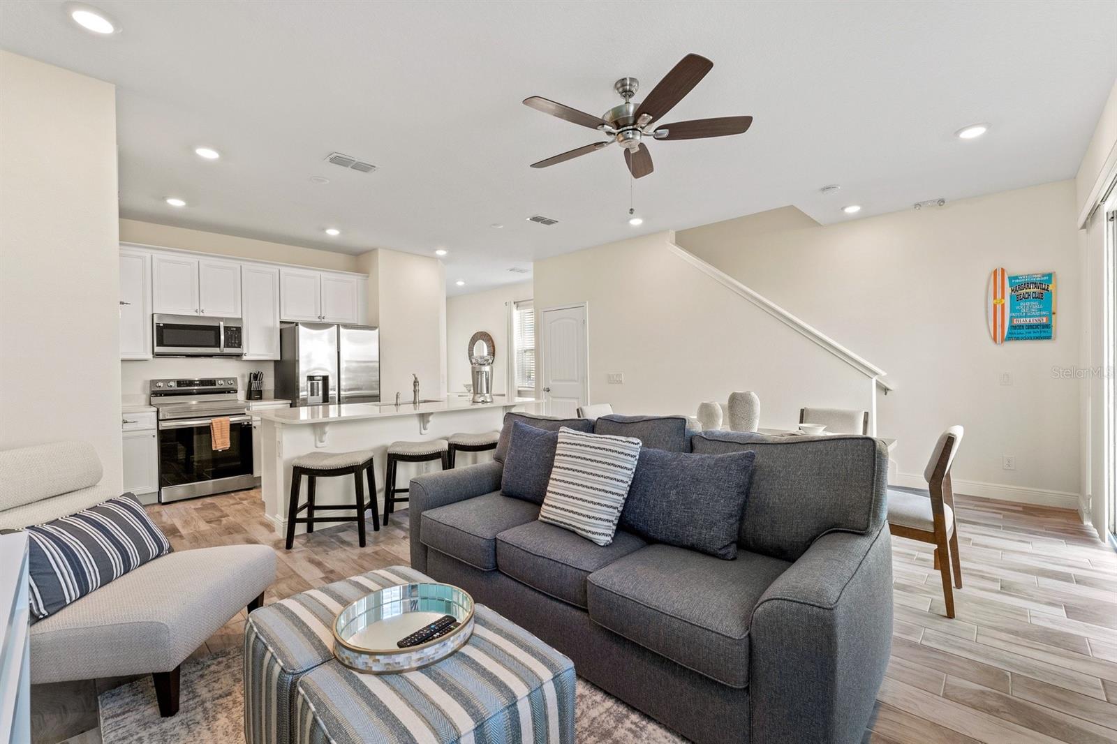 2979 CASTAWAY LN, KISSIMMEE, FL, 34747