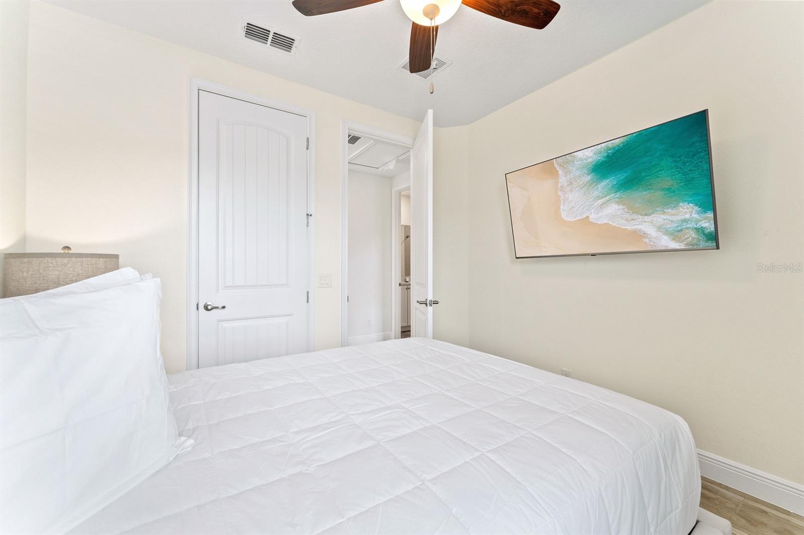 2979 CASTAWAY LN, KISSIMMEE, FL, 34747