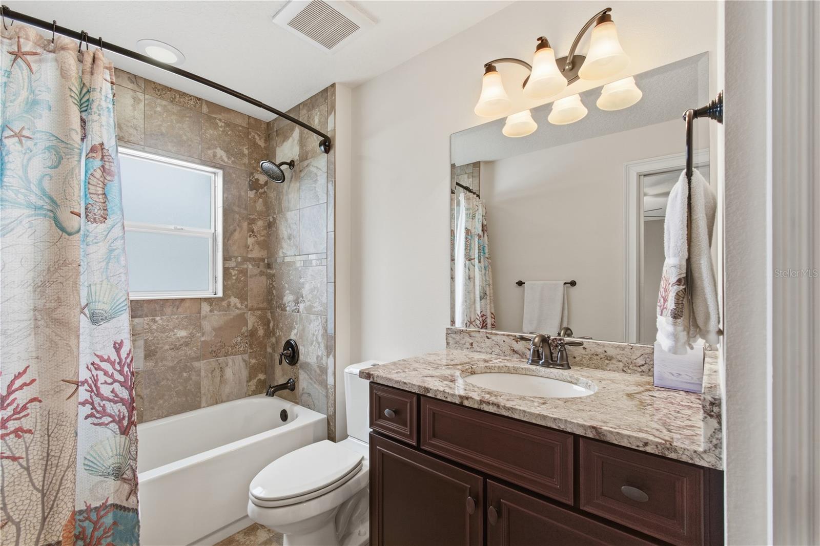 33 FARISTON PL, PALM COAST, FL, 32137