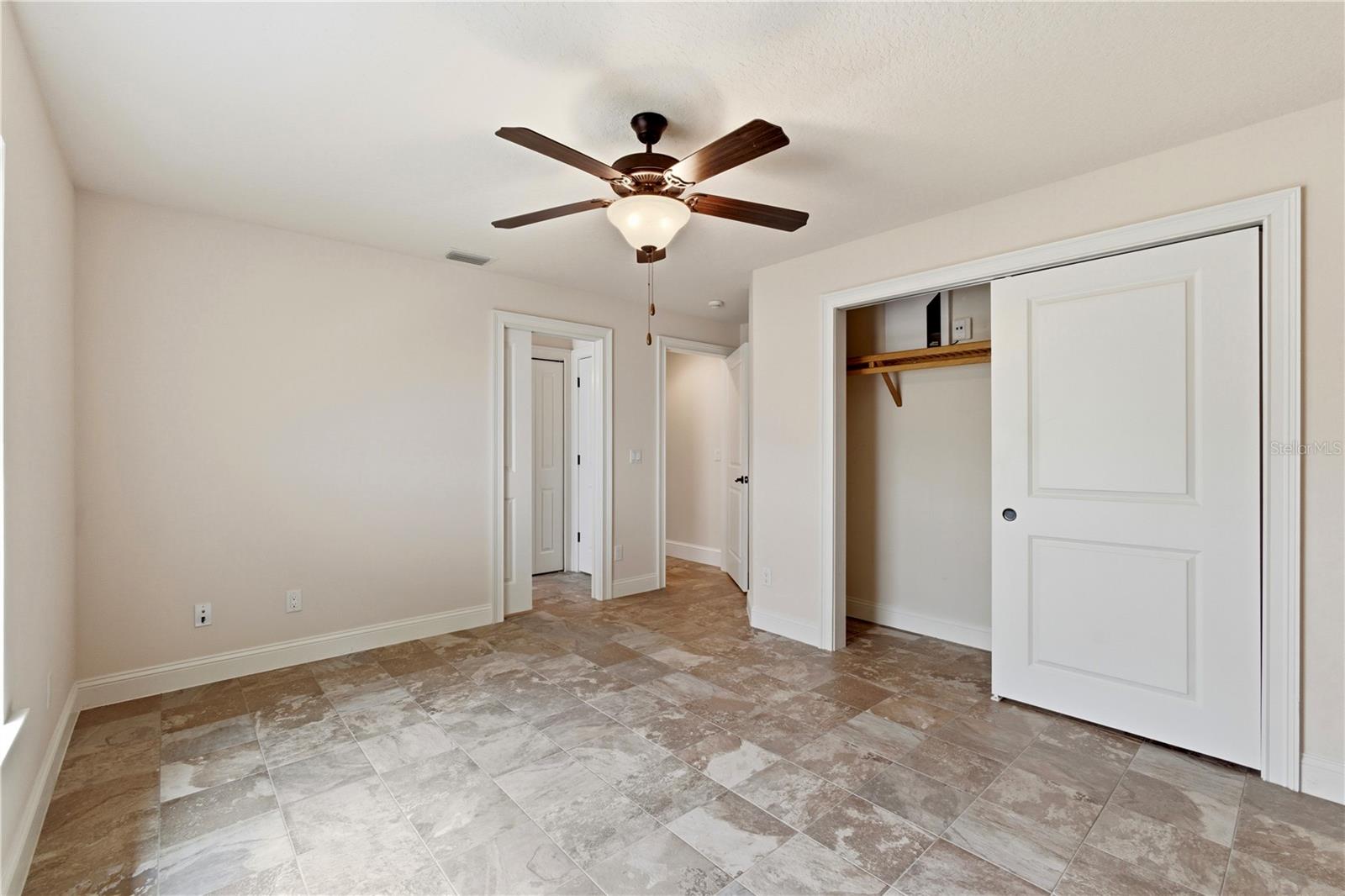 33 FARISTON PL, PALM COAST, FL, 32137