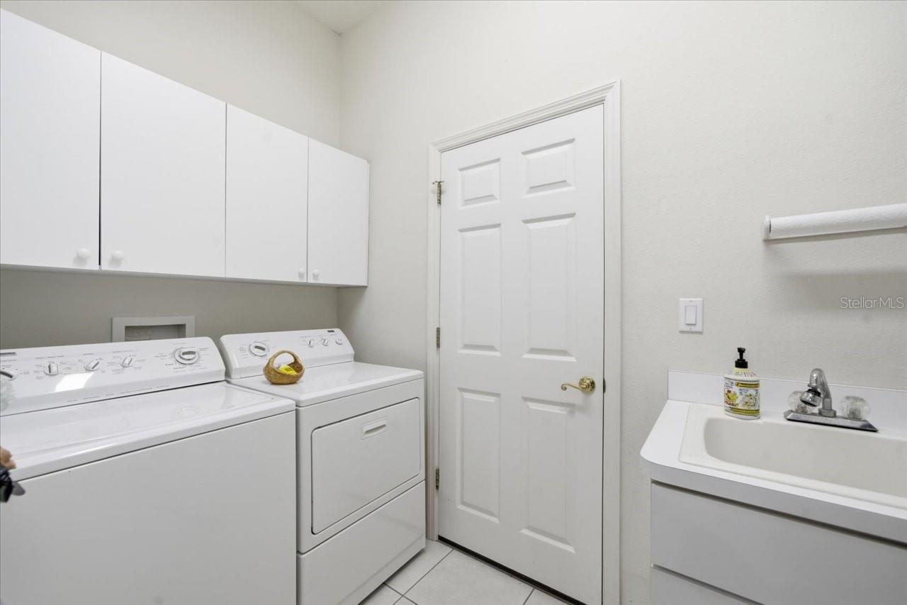 10051 LENOX BLVD, WEEKI WACHEE, FL, 34613