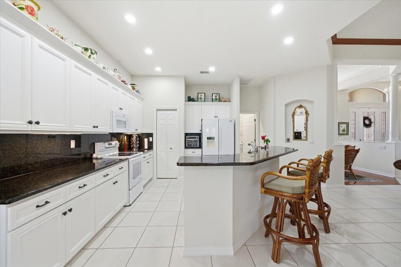 10051 LENOX BLVD, WEEKI WACHEE, FL, 34613