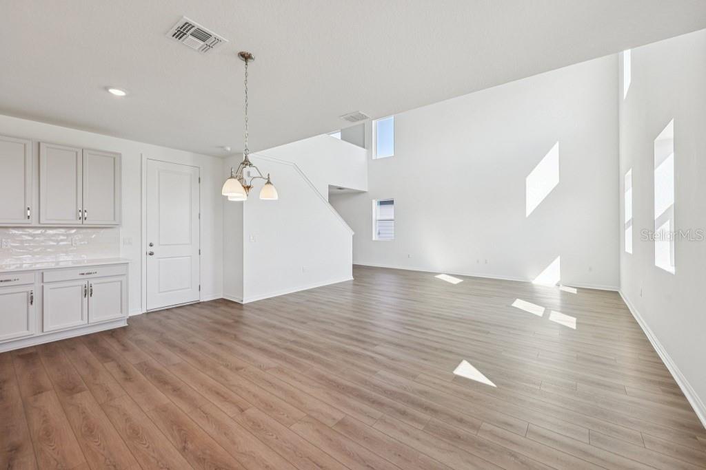 30121 MISTY PINES RD, MOUNT DORA, FL, 32757