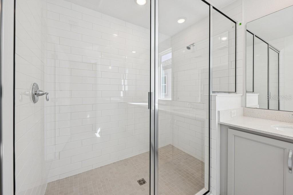 30121 MISTY PINES RD, MOUNT DORA, FL, 32757