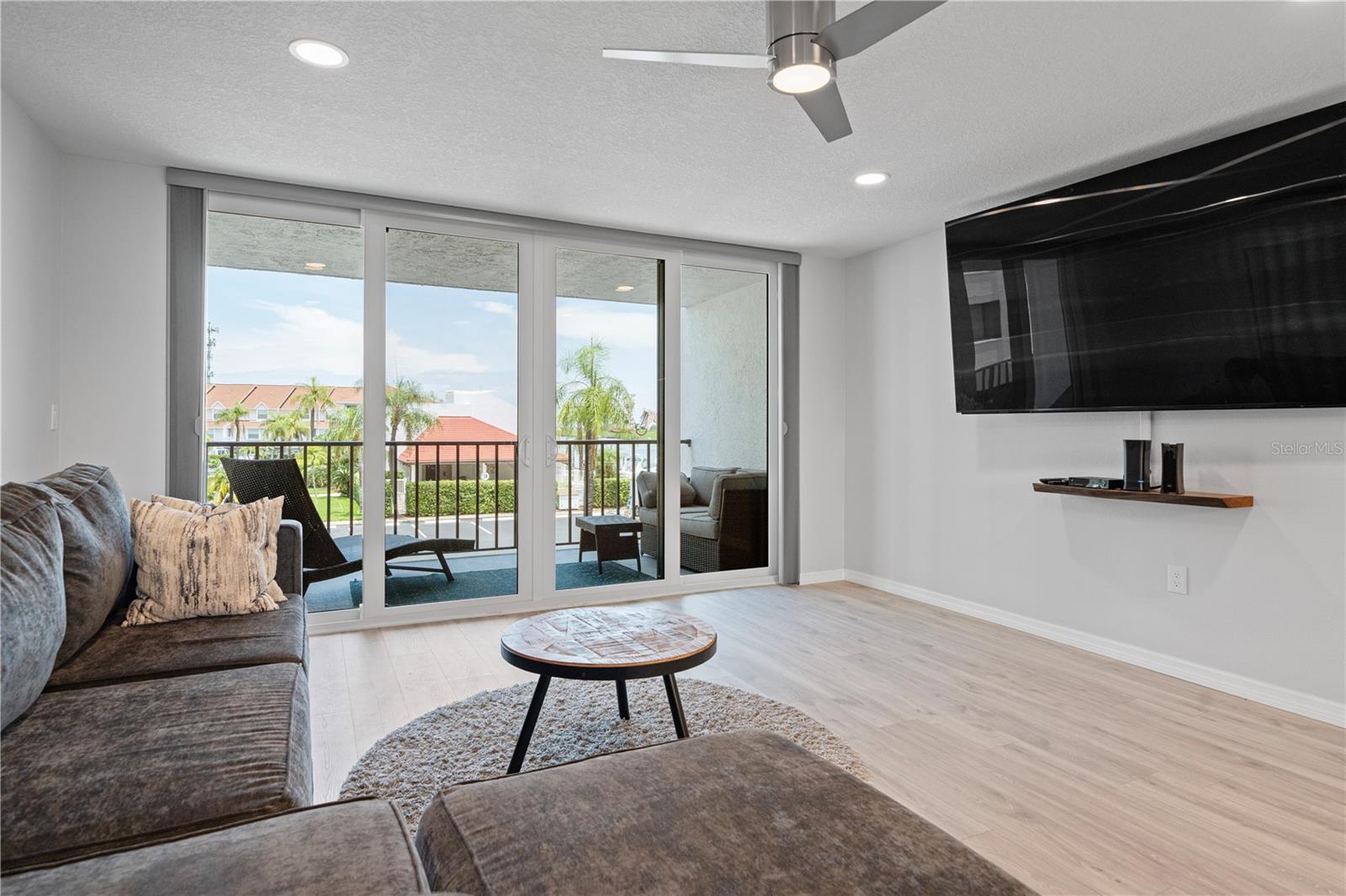 19111 VISTA BAY DR #212, INDIAN SHORES, FL, 33785