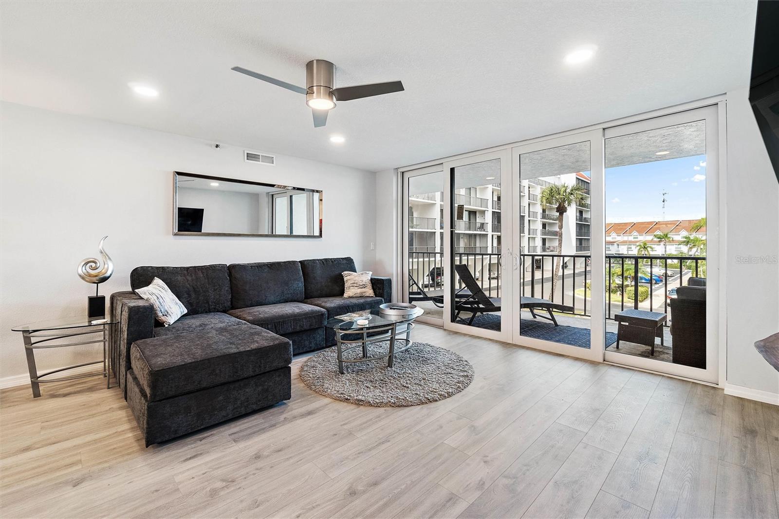 19111 VISTA BAY DR #212, INDIAN SHORES, FL, 33785