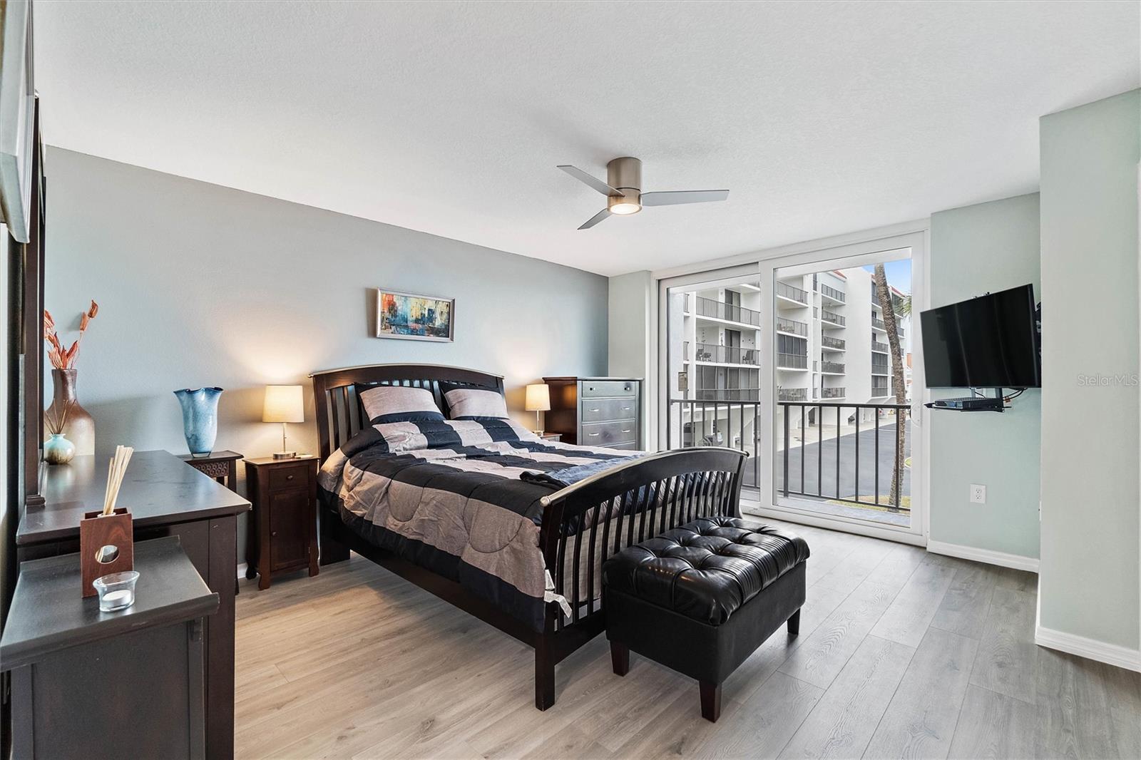 19111 VISTA BAY DR #212, INDIAN SHORES, FL, 33785