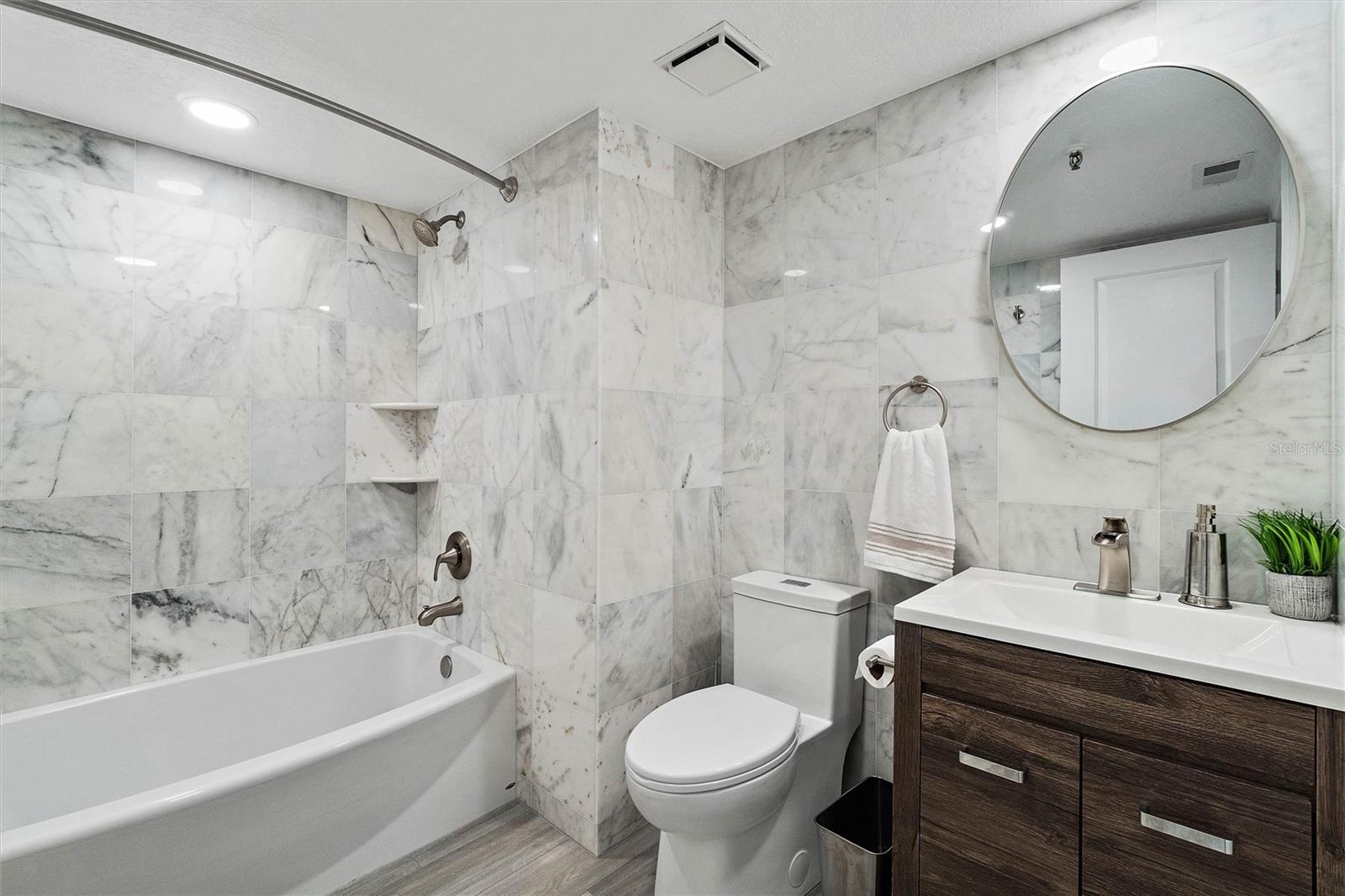 19111 VISTA BAY DR #212, INDIAN SHORES, FL, 33785