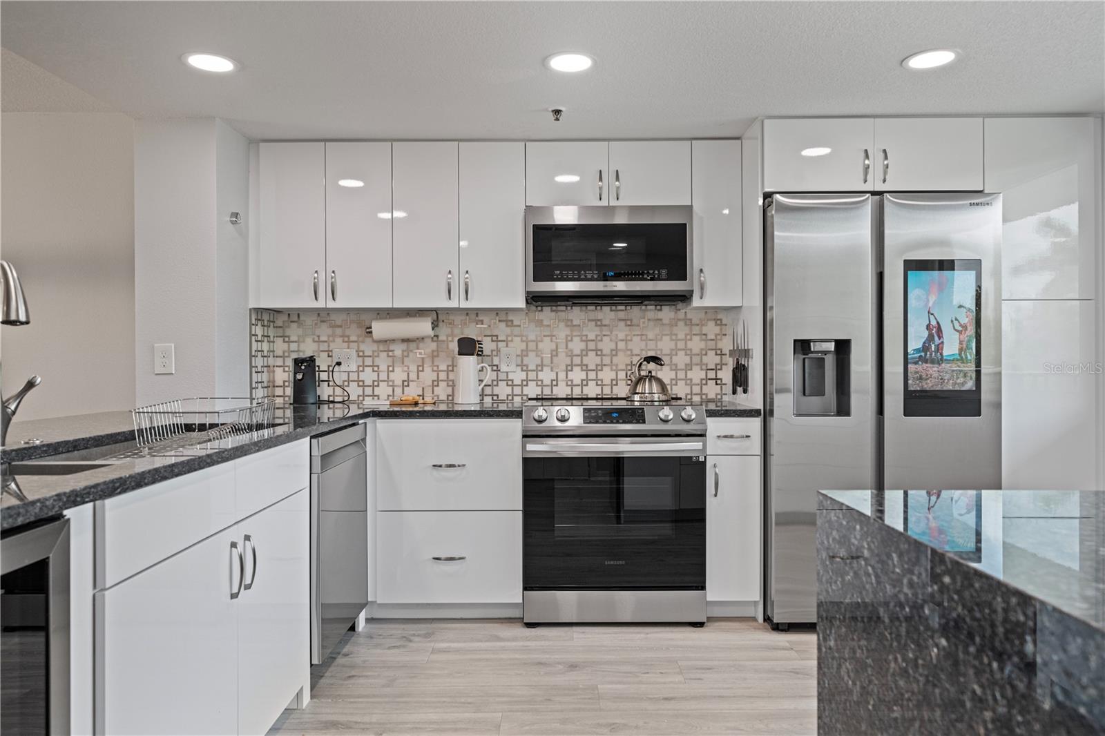 19111 VISTA BAY DR #212, INDIAN SHORES, FL, 33785