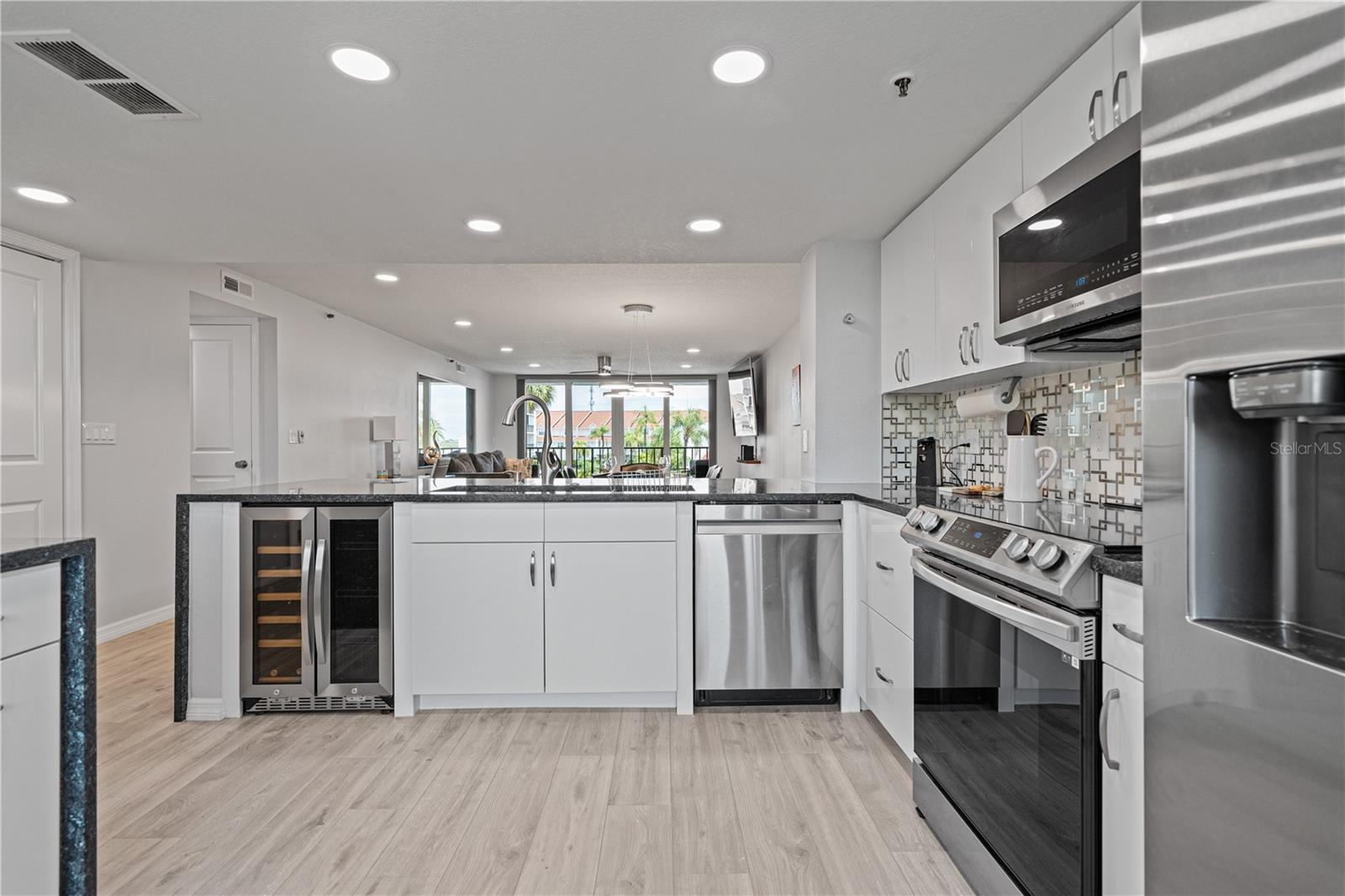 19111 VISTA BAY DR #212, INDIAN SHORES, FL, 33785