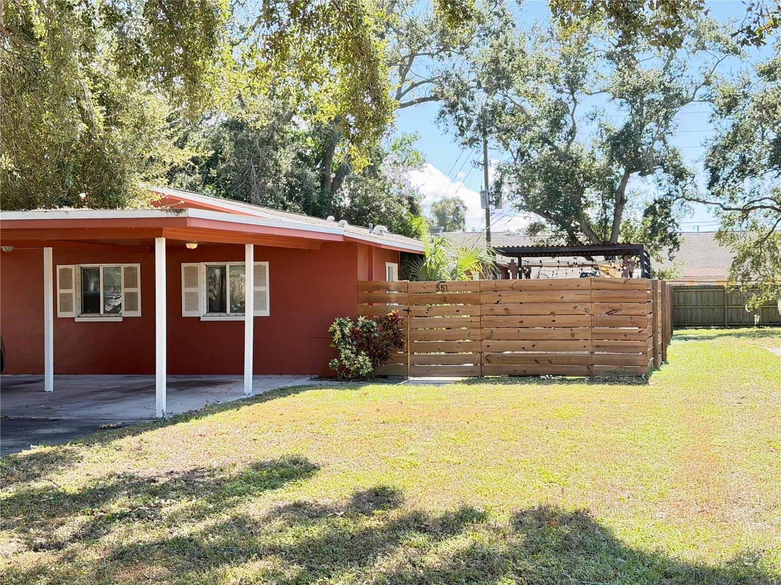 551 LAURA LN, DUNEDIN, FL, 34698