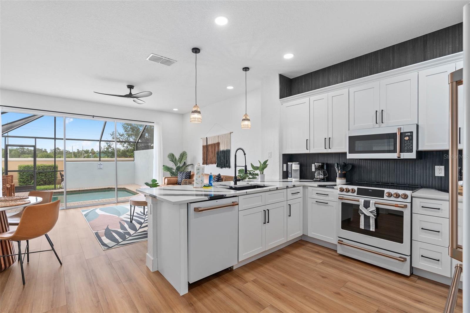 2511 MANESHAW LN, KISSIMMEE, FL, 34747