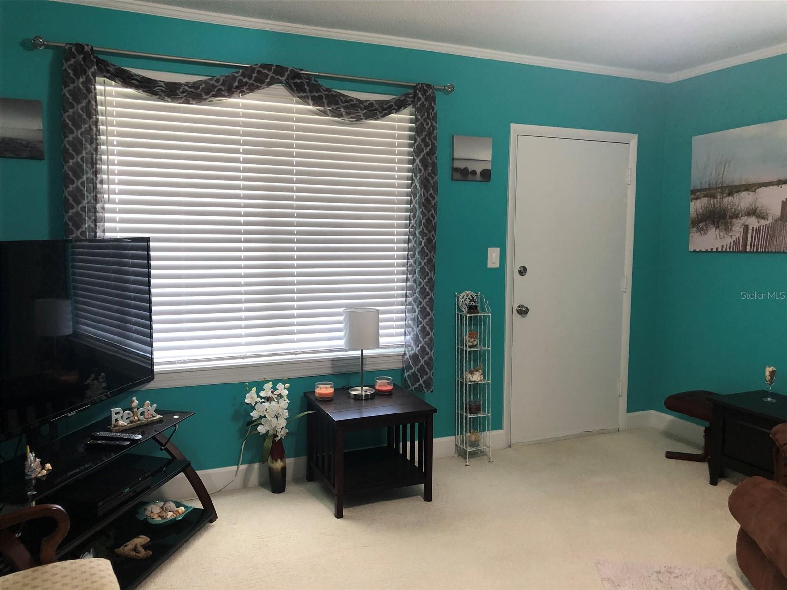 L4956907 Property Photo