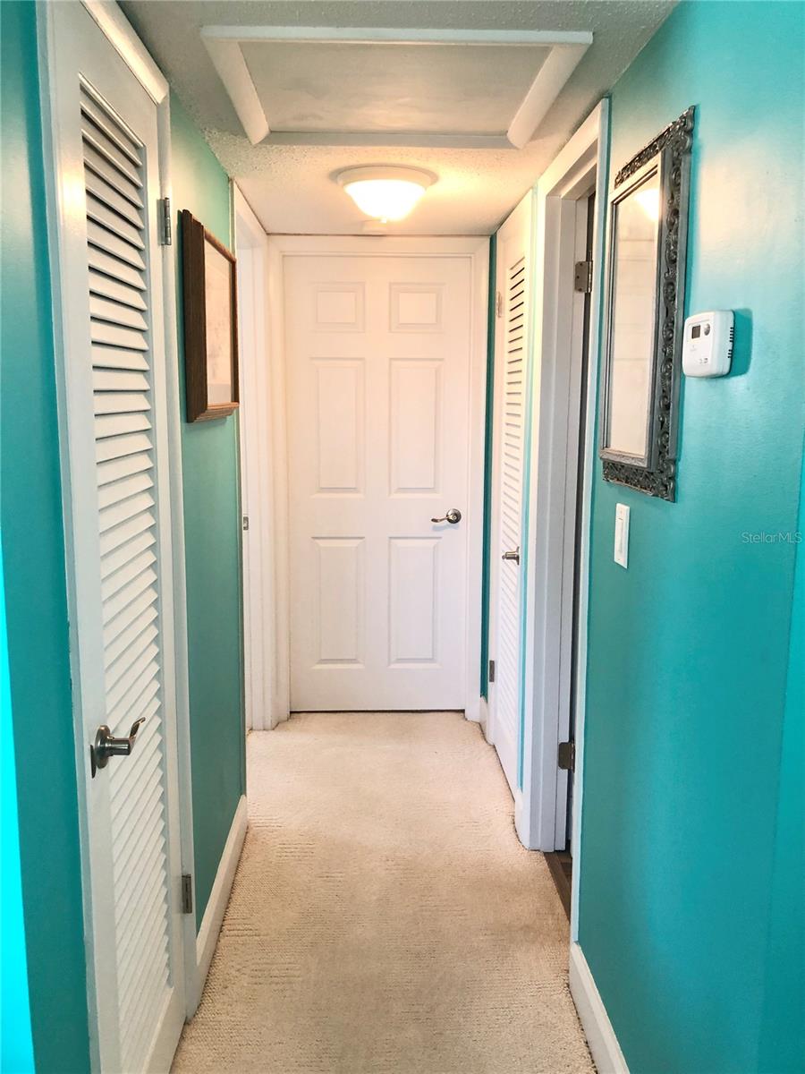 L4956907 Property Photo