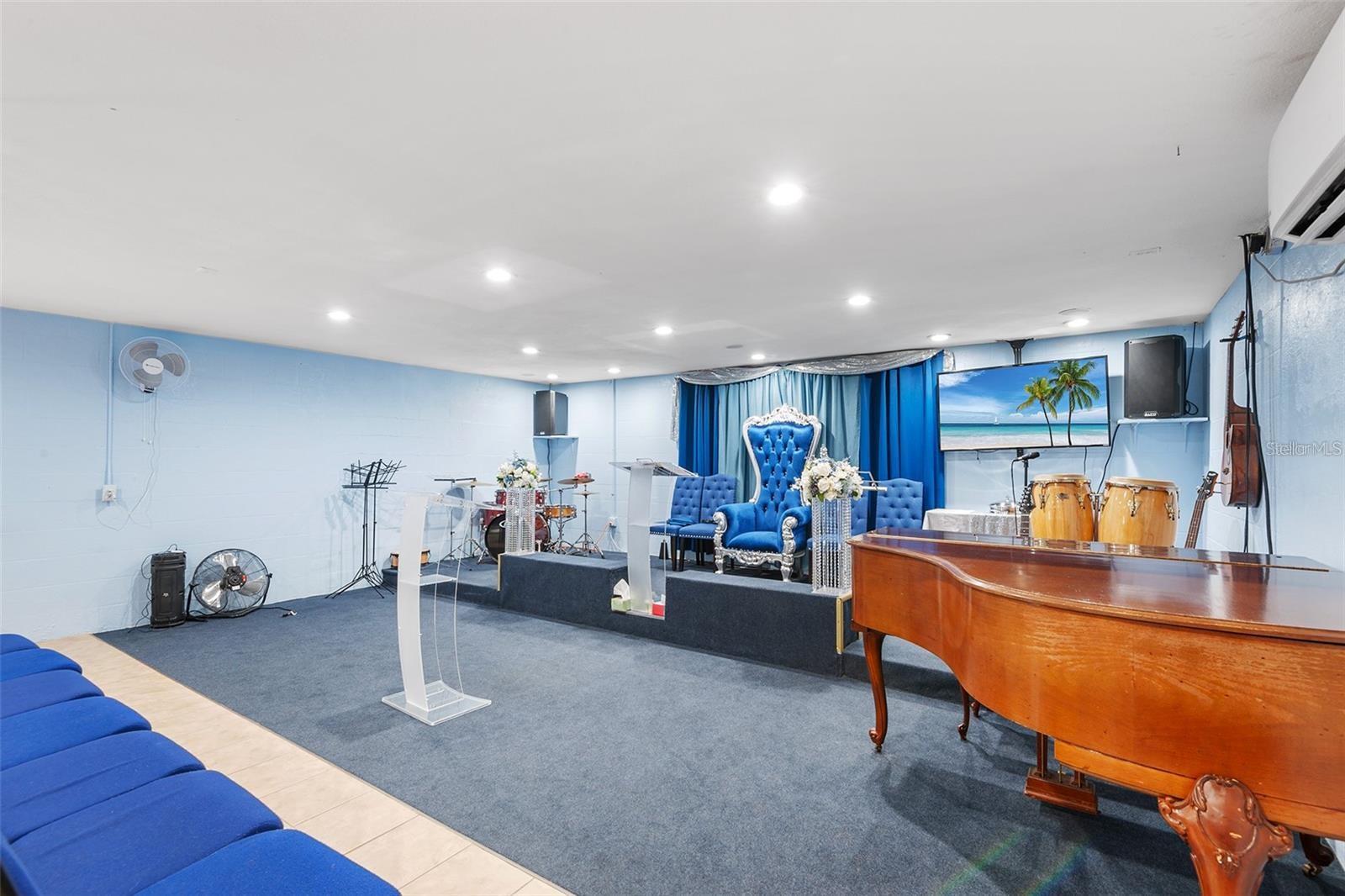 954 REYNOLDS RD, LAKELAND, FL, 33801