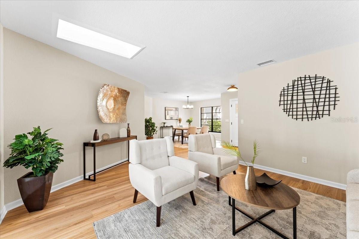 1042 SYLVIA LN, TAMPA, FL, 33613