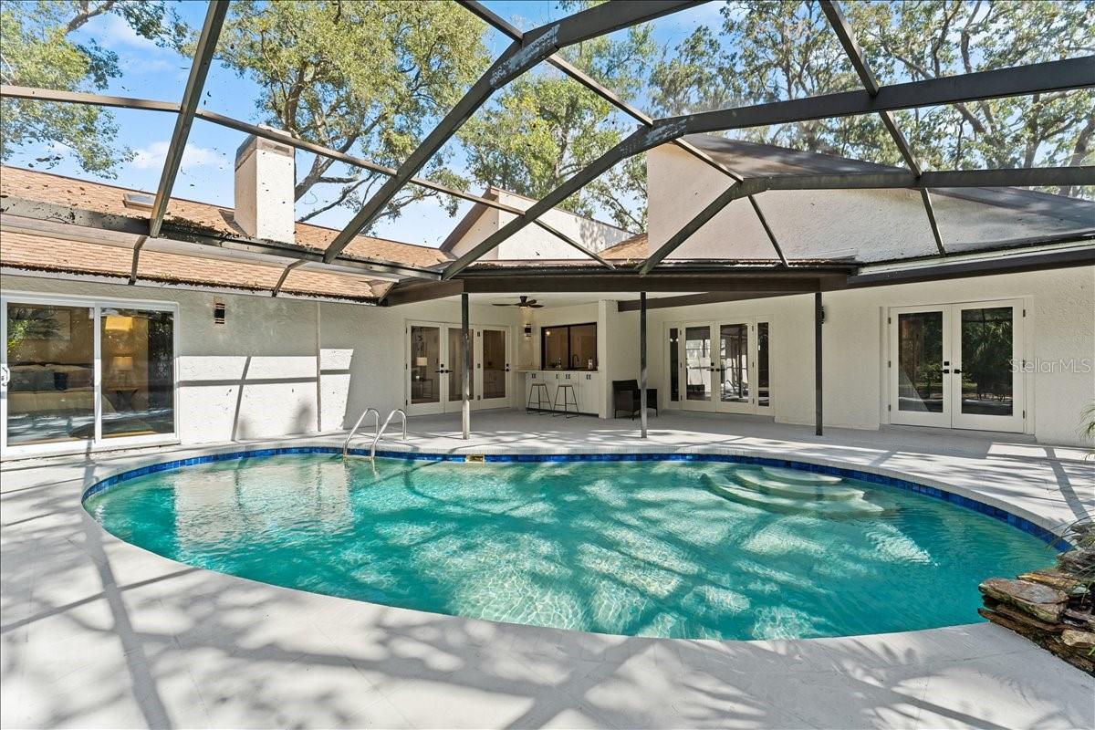 1042 SYLVIA LN, TAMPA, FL, 33613