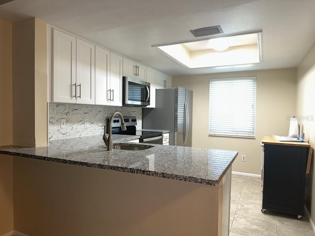 261 CYPRESS LN, OLDSMAR, FL, 34677