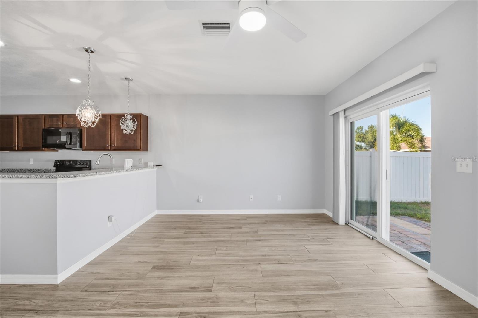 4035 11TH ST E, BRADENTON, FL, 34208