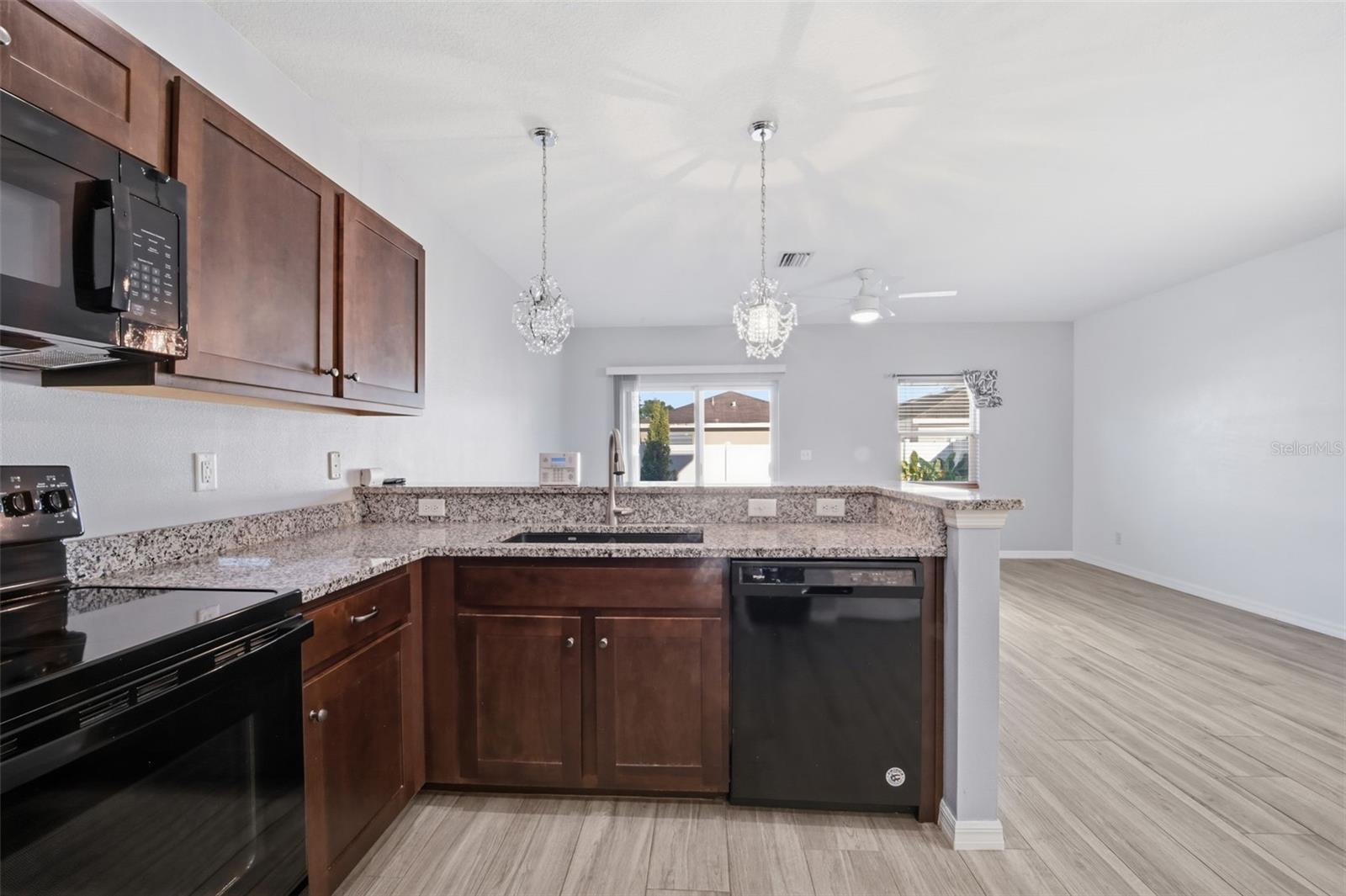 4035 11TH ST E, BRADENTON, FL, 34208