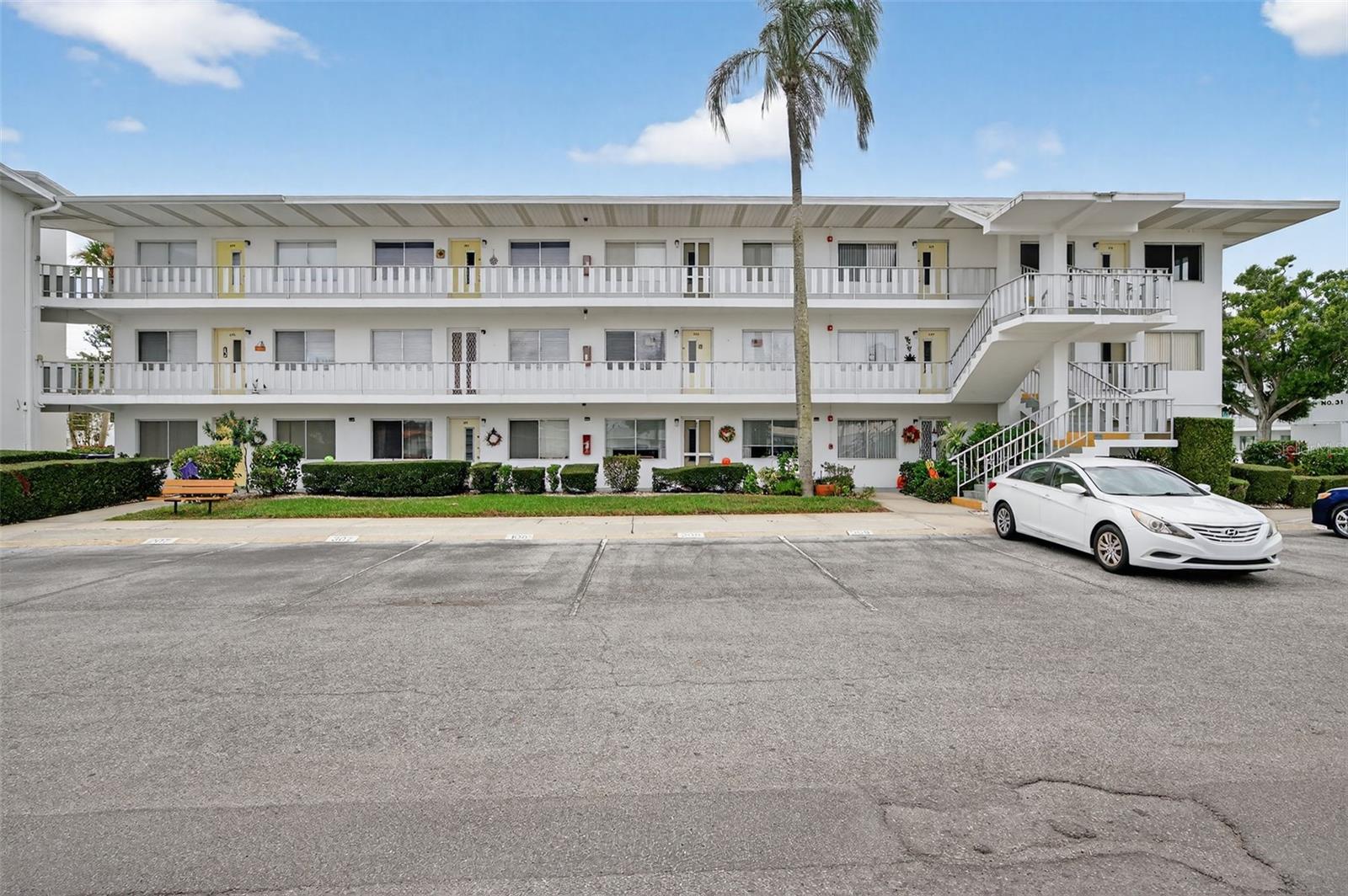 11100 86TH AVE #108, SEMINOLE, FL, 33772