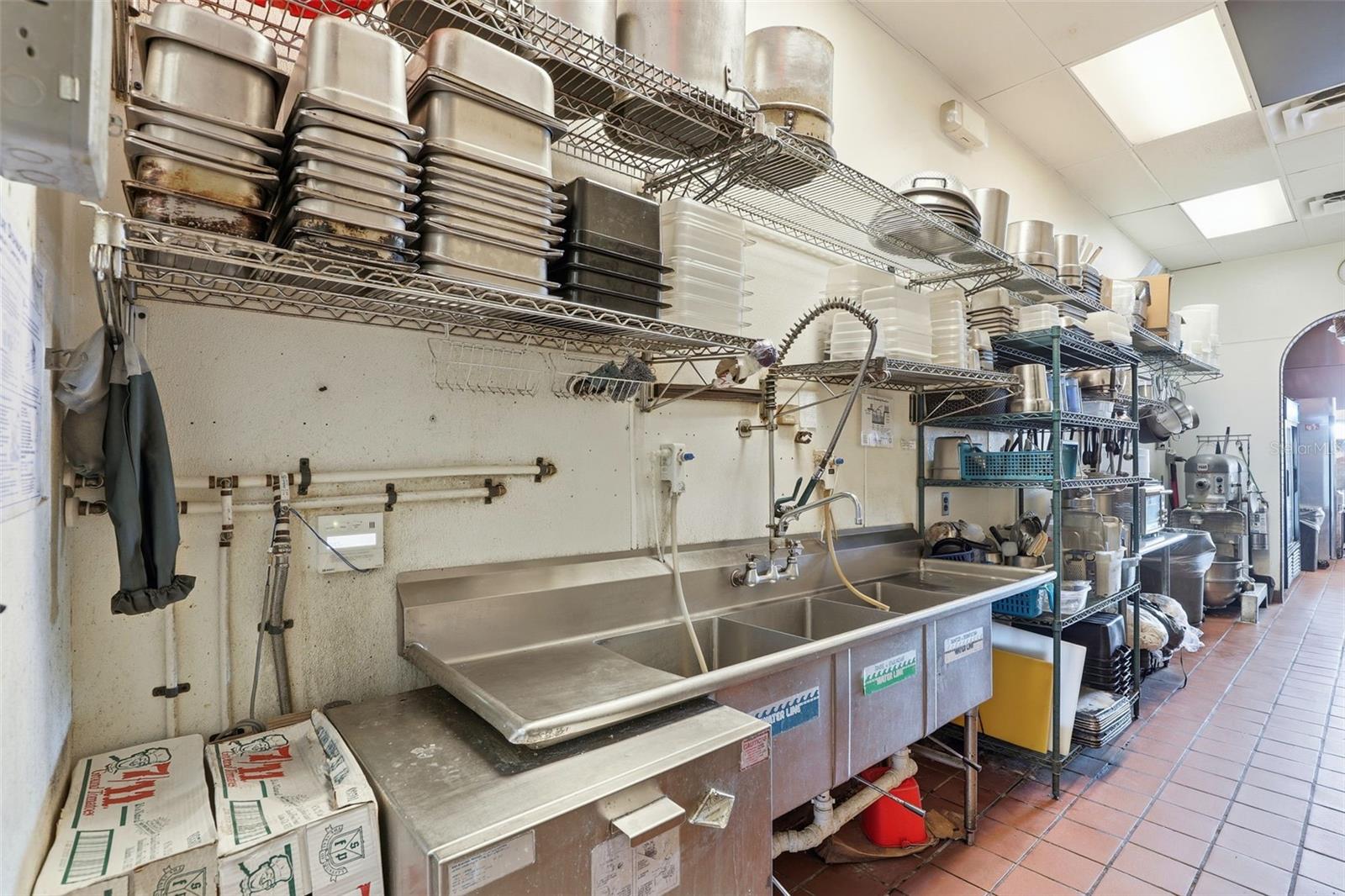 3920 N DEAN RD #400, ORLANDO, FL, 32817