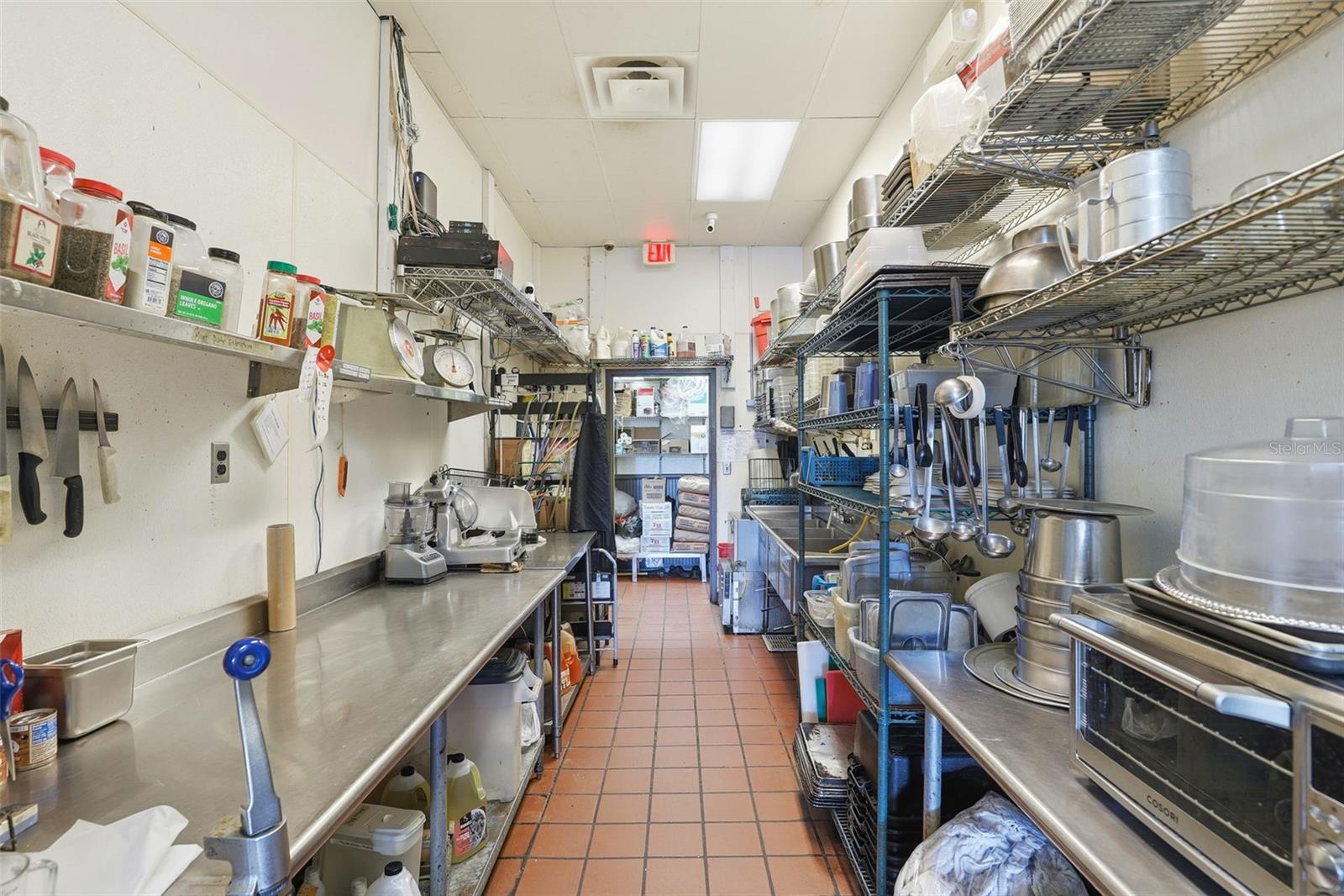 3920 N DEAN RD #400, ORLANDO, FL, 32817