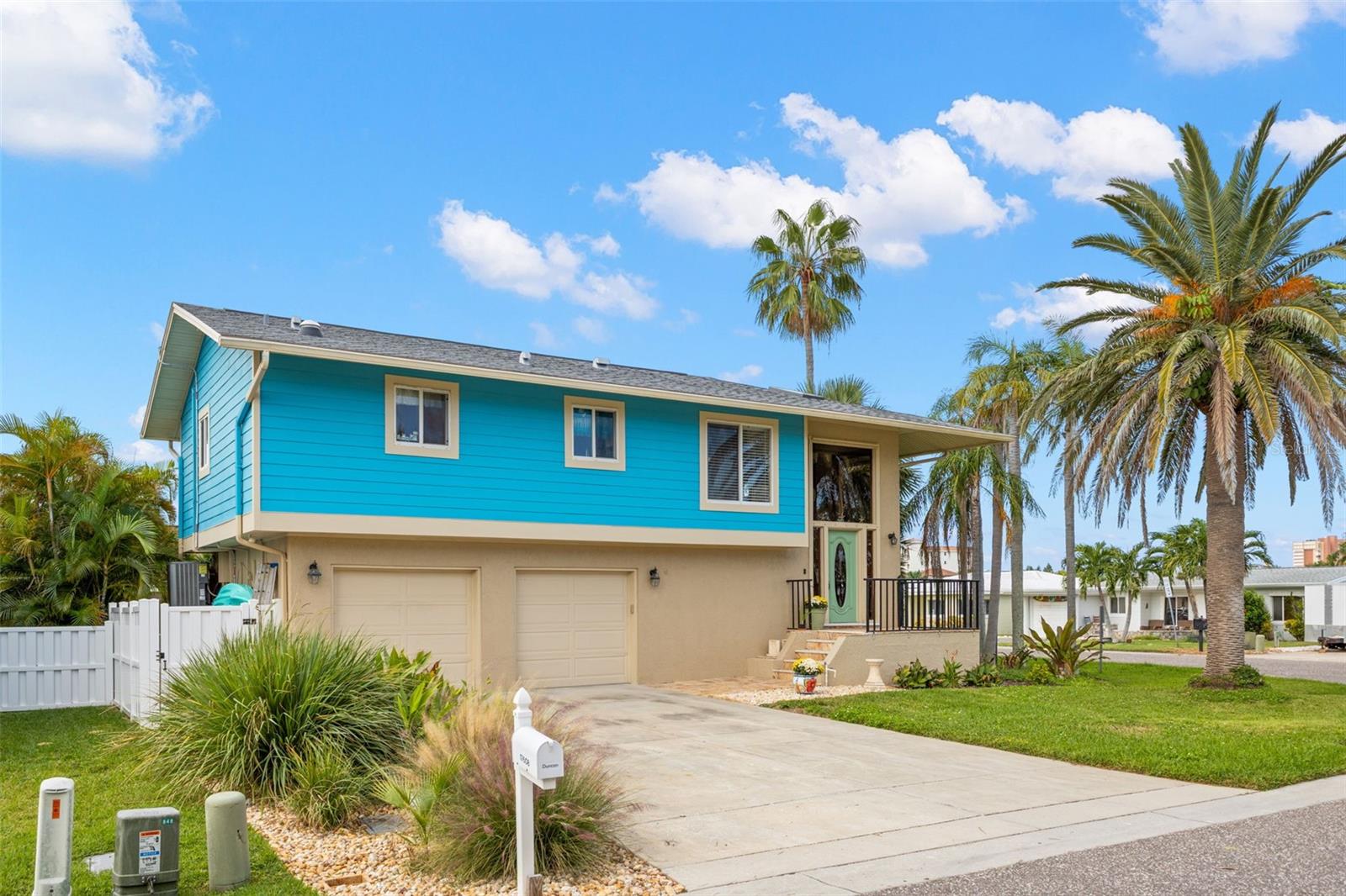 17608 STERLING TER, REDINGTON SHORES, FL, 33708